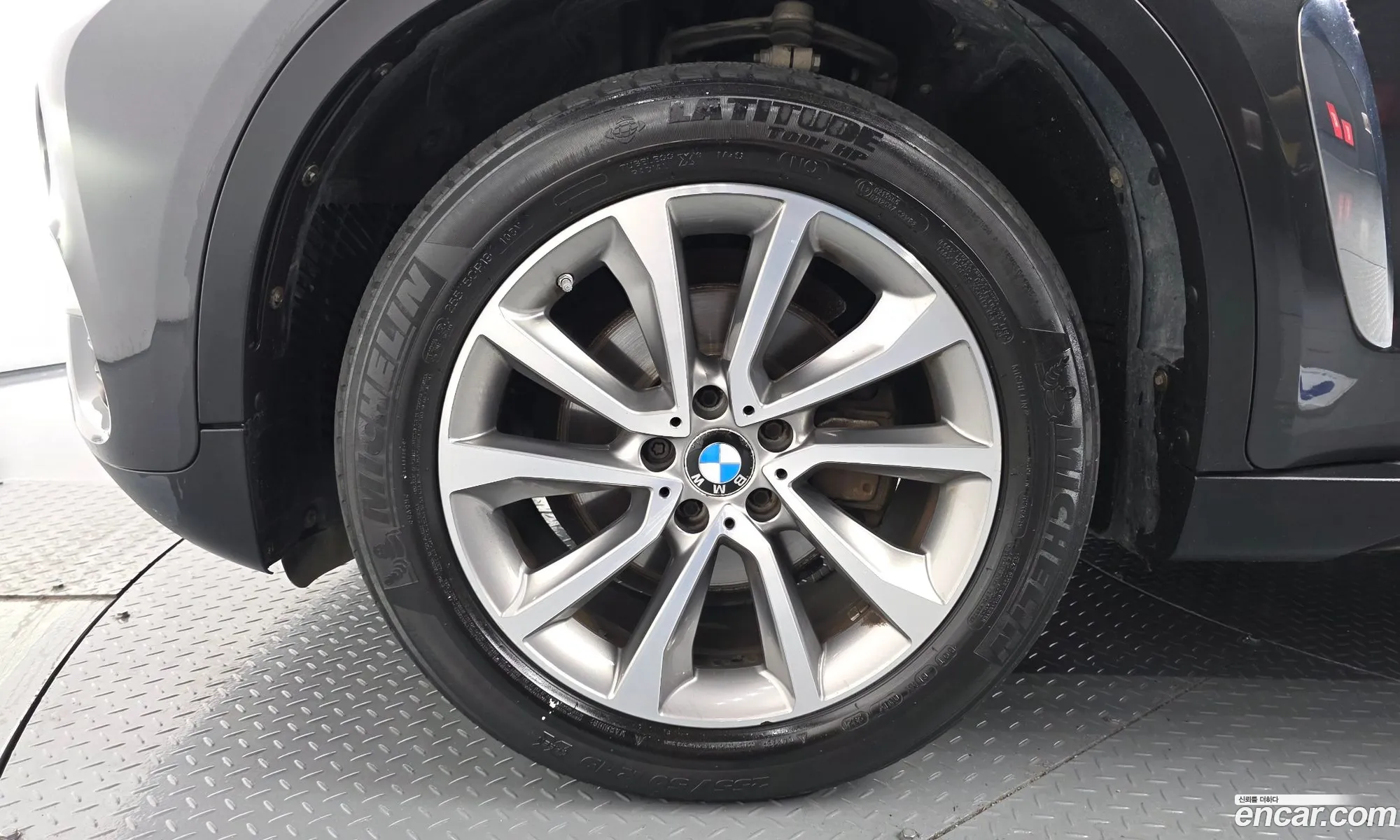 BMW X6 2016 WBAKV210 — 9