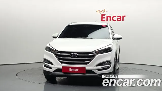 Hyundai Tucson 2016 — 2