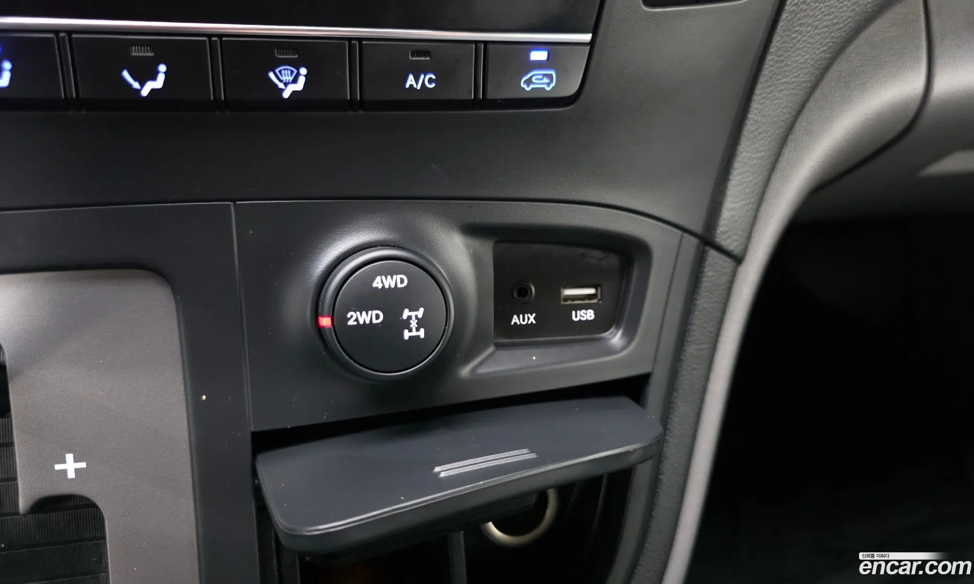 Hyundai Grand Starex 2018 — 17