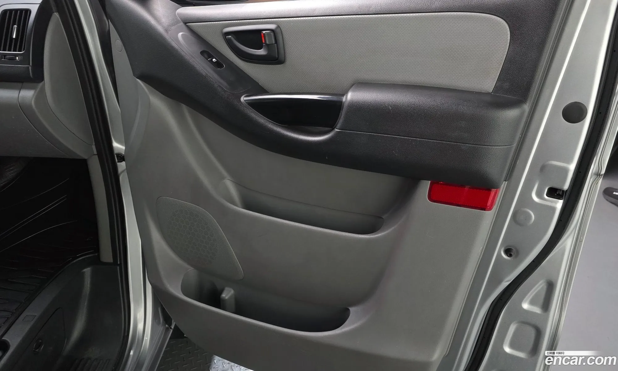 Hyundai Grand Starex 2018 — 4