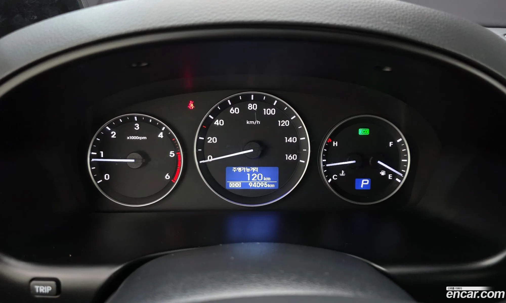 Hyundai Grand Starex 2018 — 16