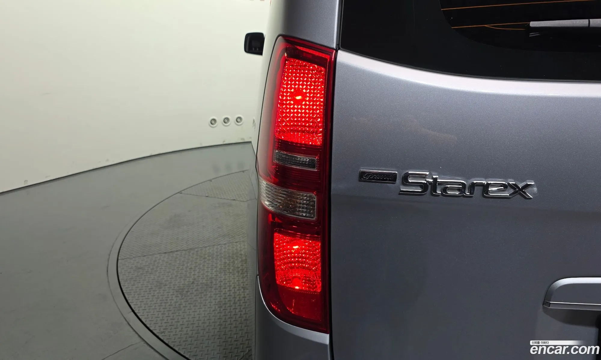 Hyundai Grand Starex 2018 — 3