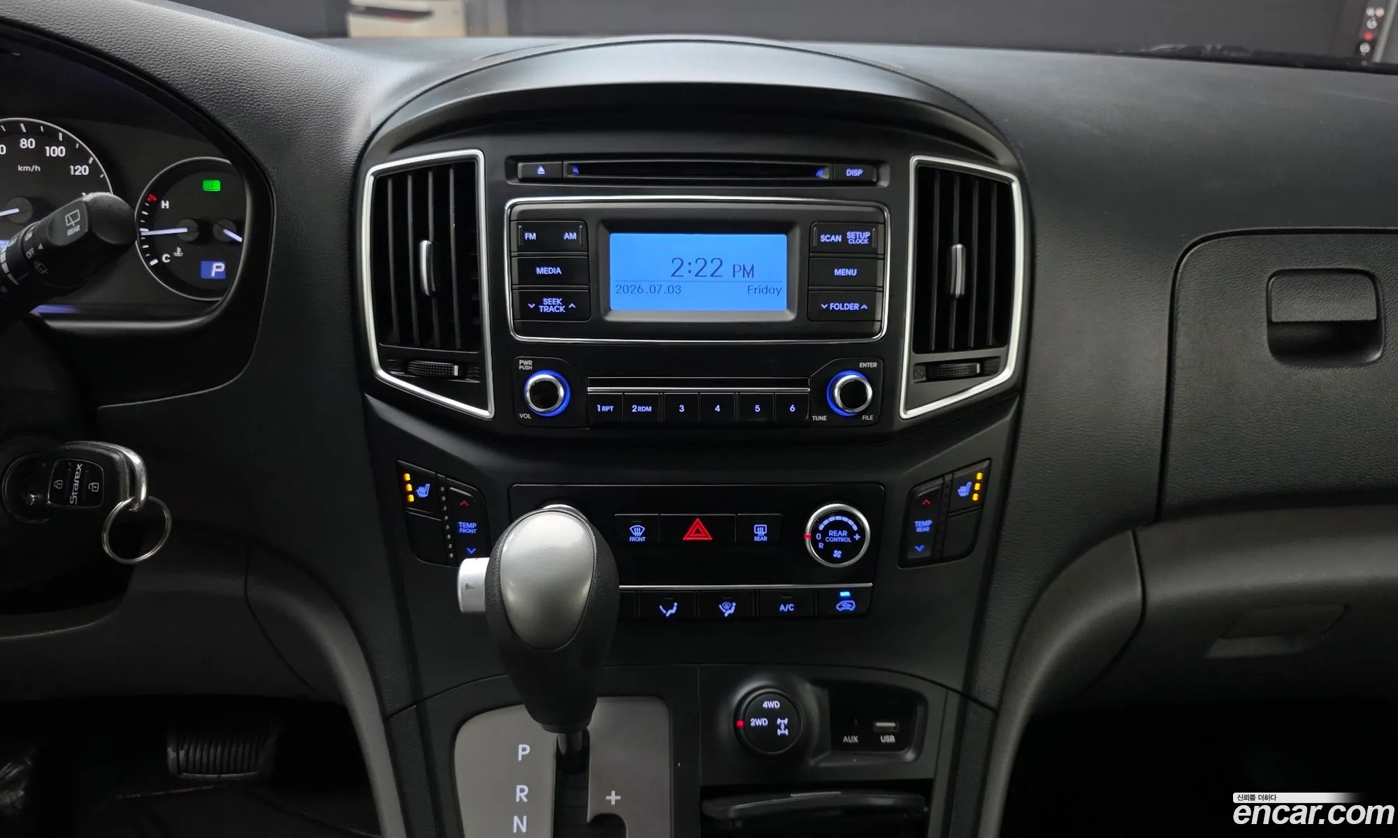 Hyundai Grand Starex 2018 — 30