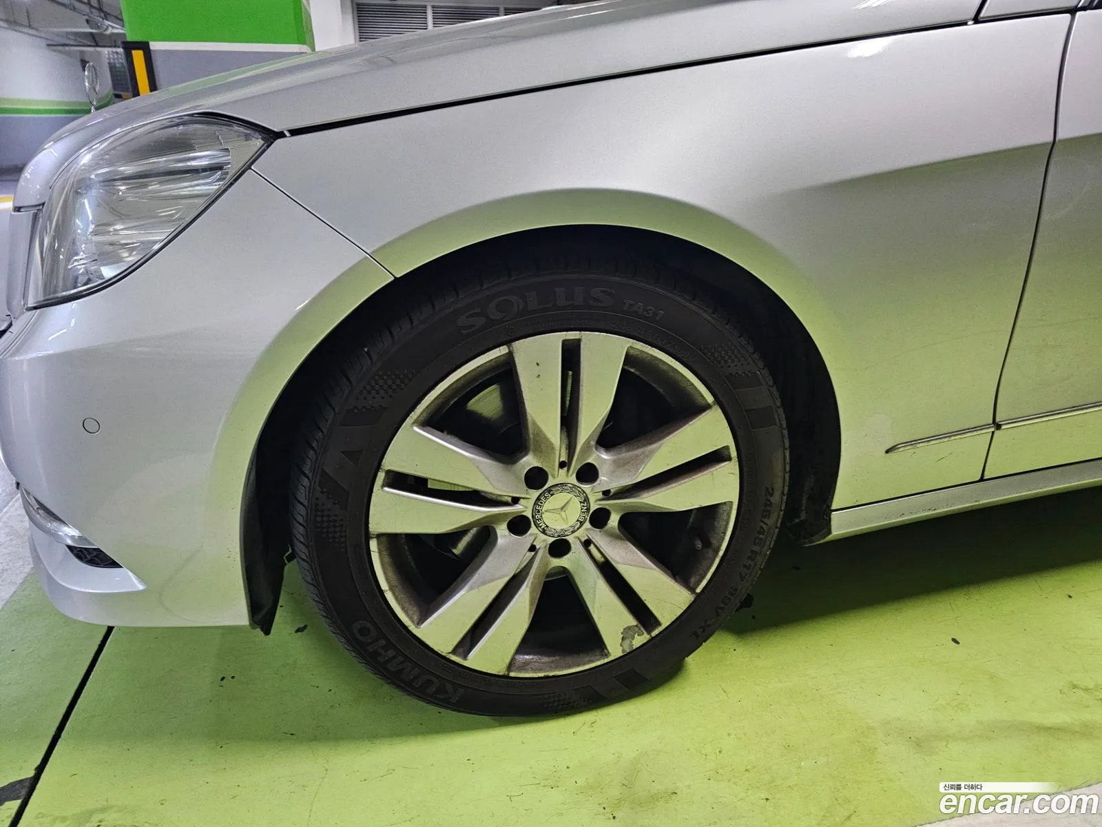 Mercedes-Benz E-Class W212 2011 — 2
