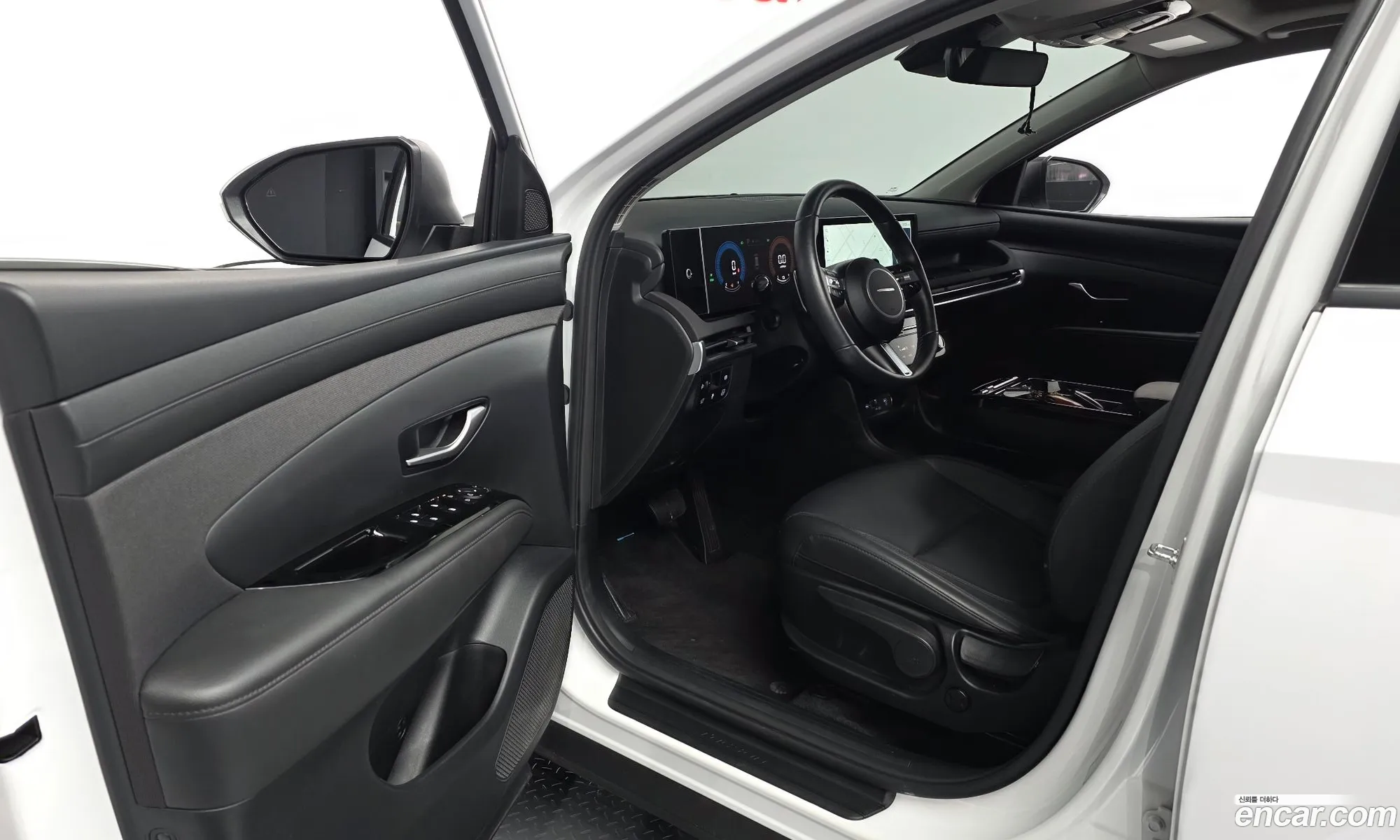 Hyundai Tucson Hybrid 2024 — 12