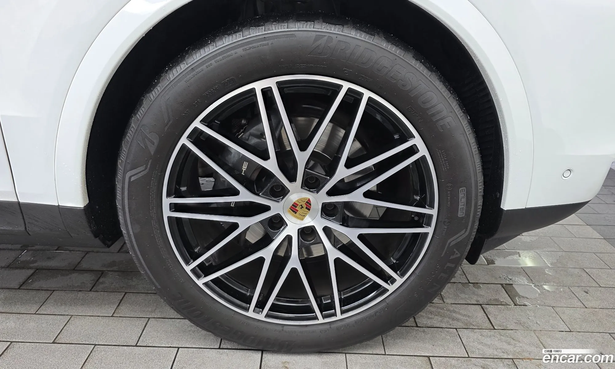 Porsche Cayenne 2024 WP1AA29Y7RDA15430 — 7