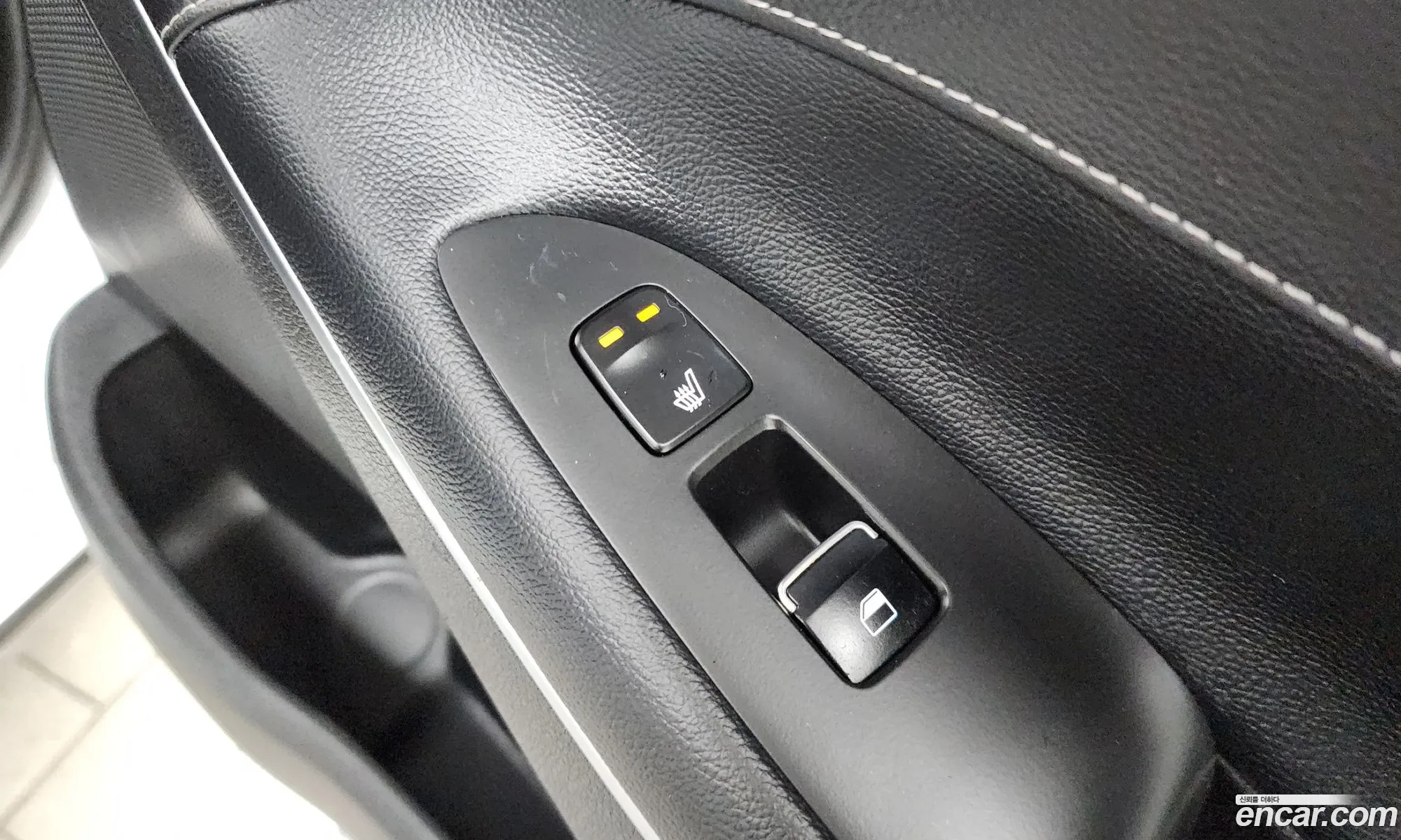 Hyundai Grandeur IG Hybrid 2017 — 3