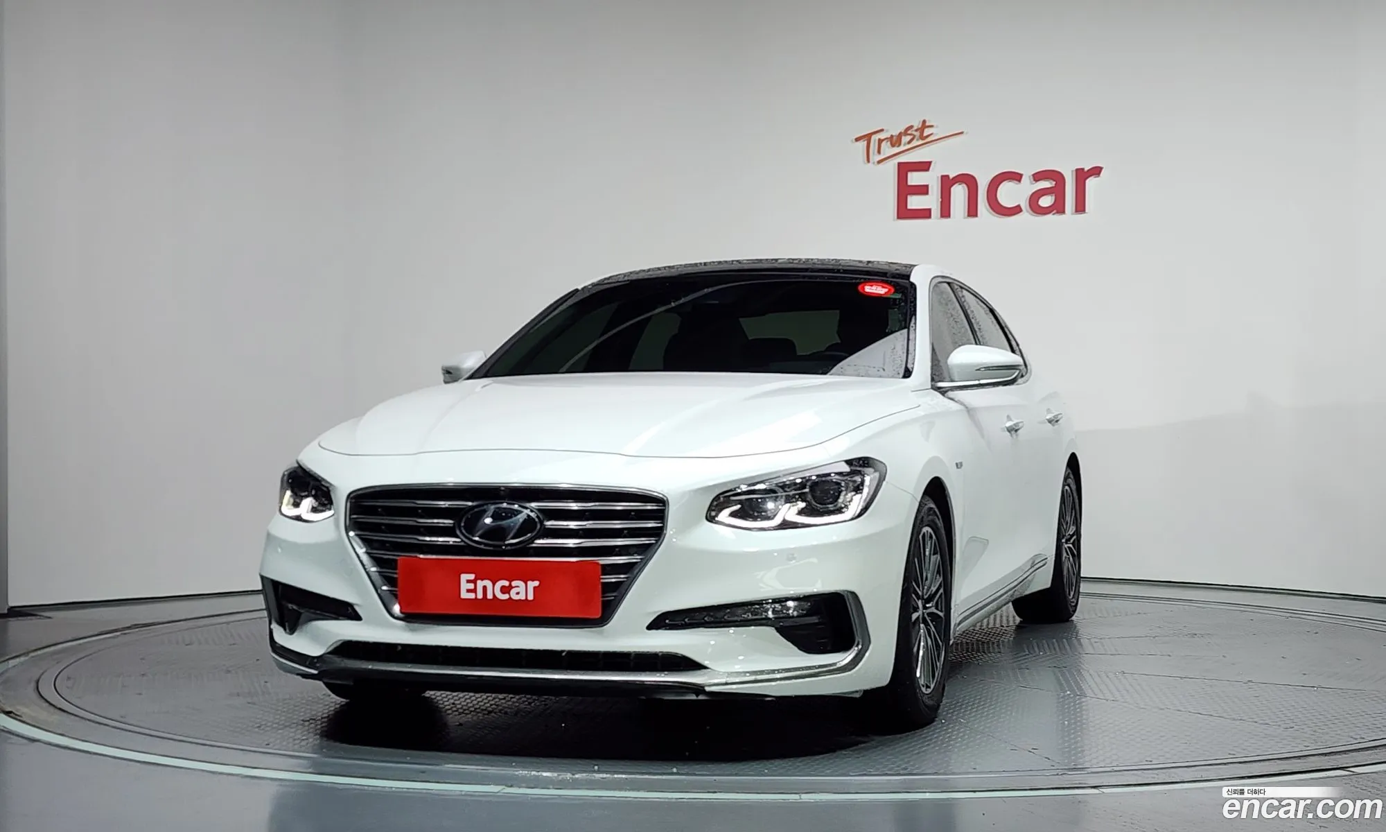 Hyundai Grandeur IG Hybrid 2017 — 15