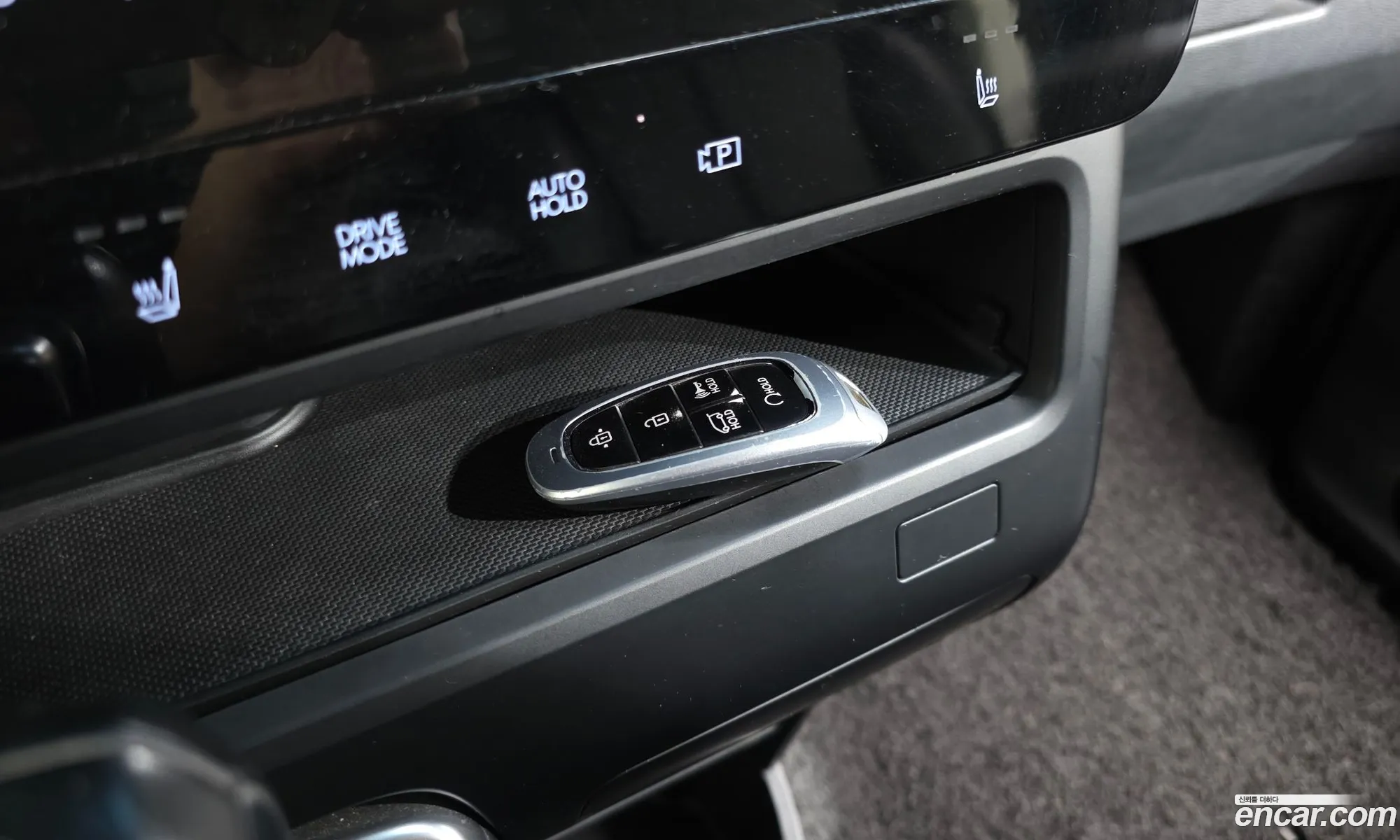 Hyundai Staria 2021 — 27