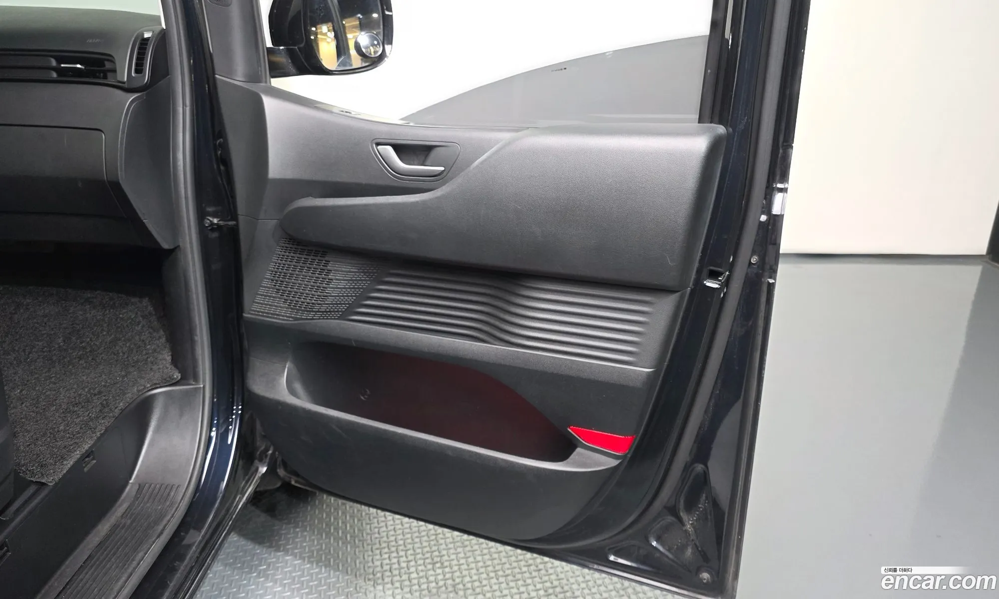 Hyundai Staria 2021 — 29