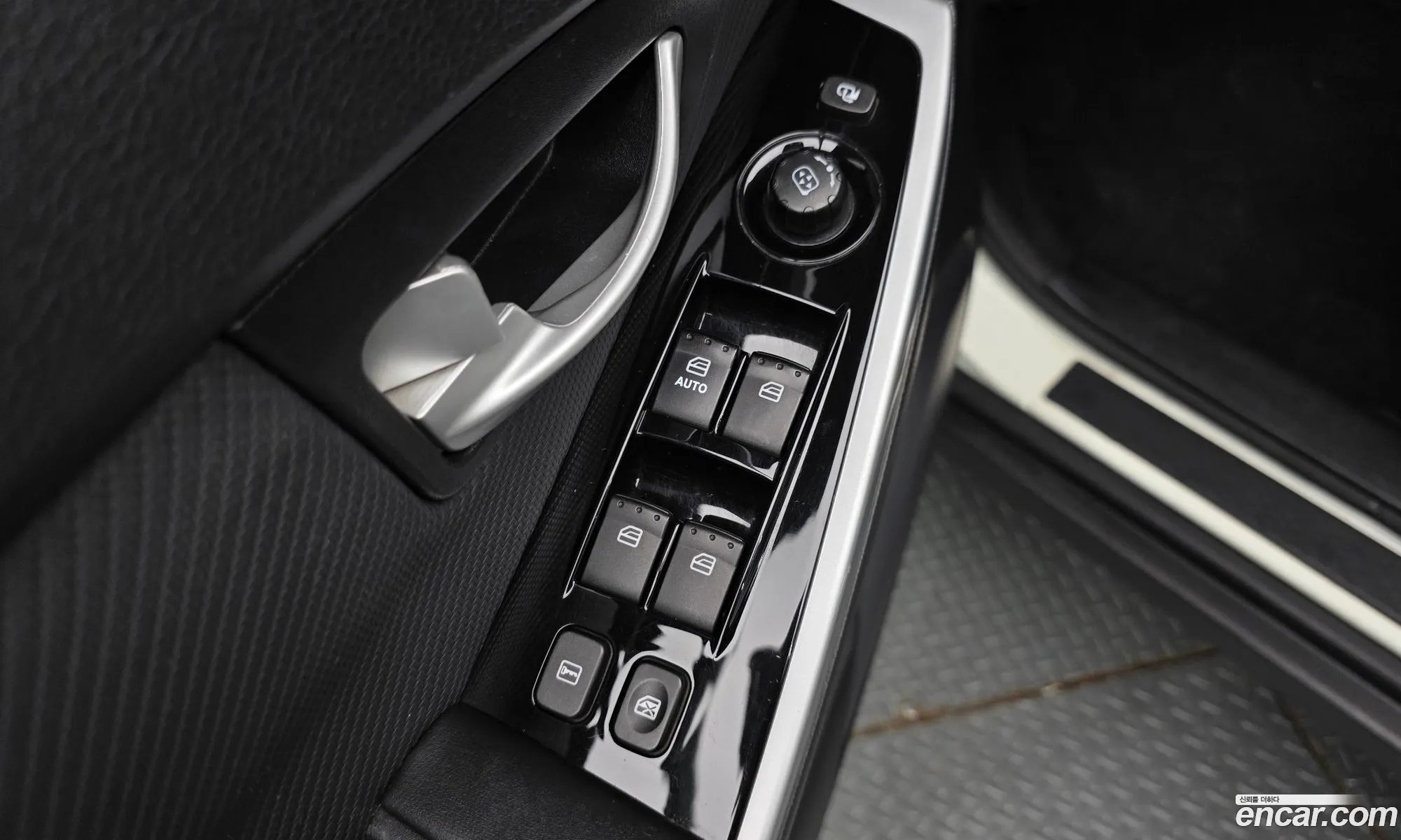 KG Mobility (SsangYong) Style Korando C 2018 — 18