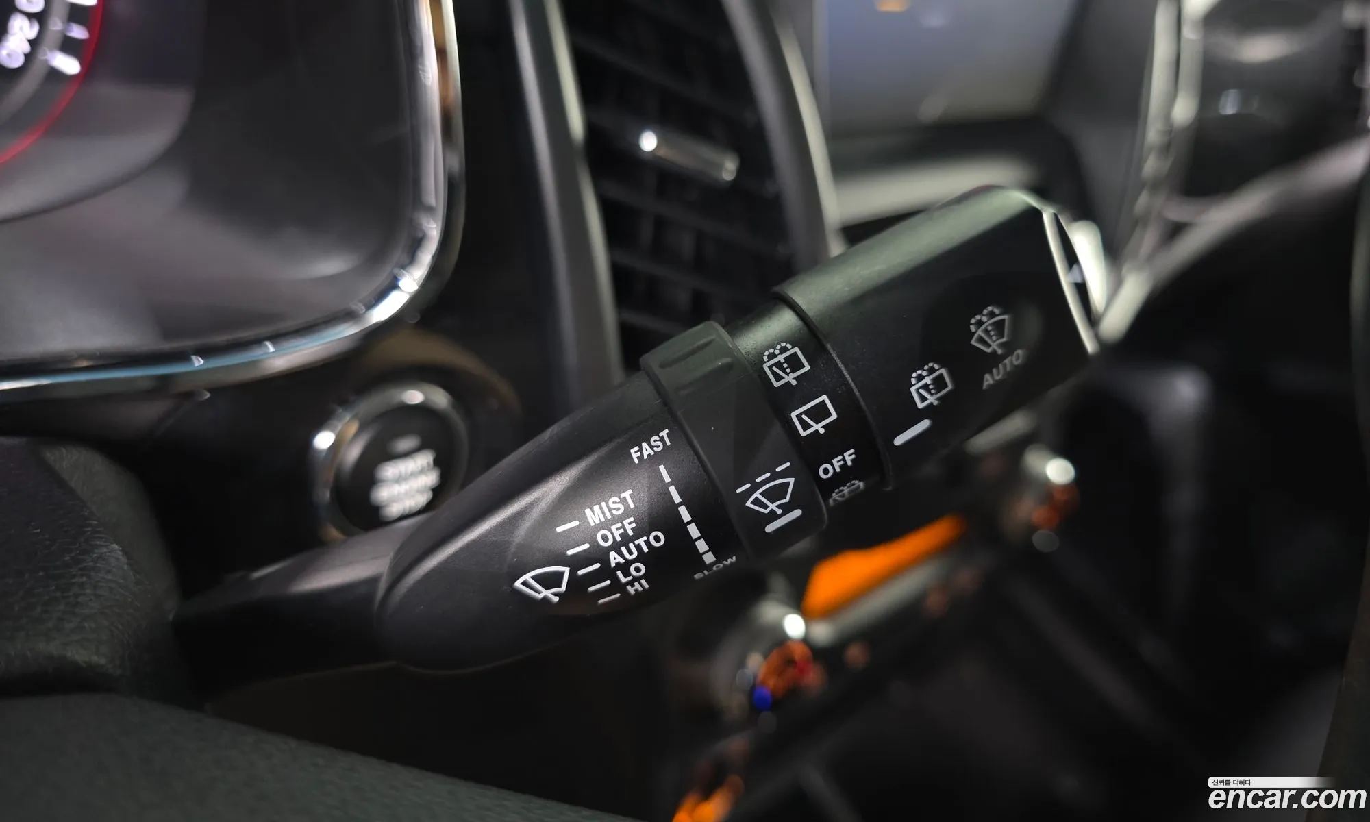KG Mobility (SsangYong) Style Korando C 2018 — 10