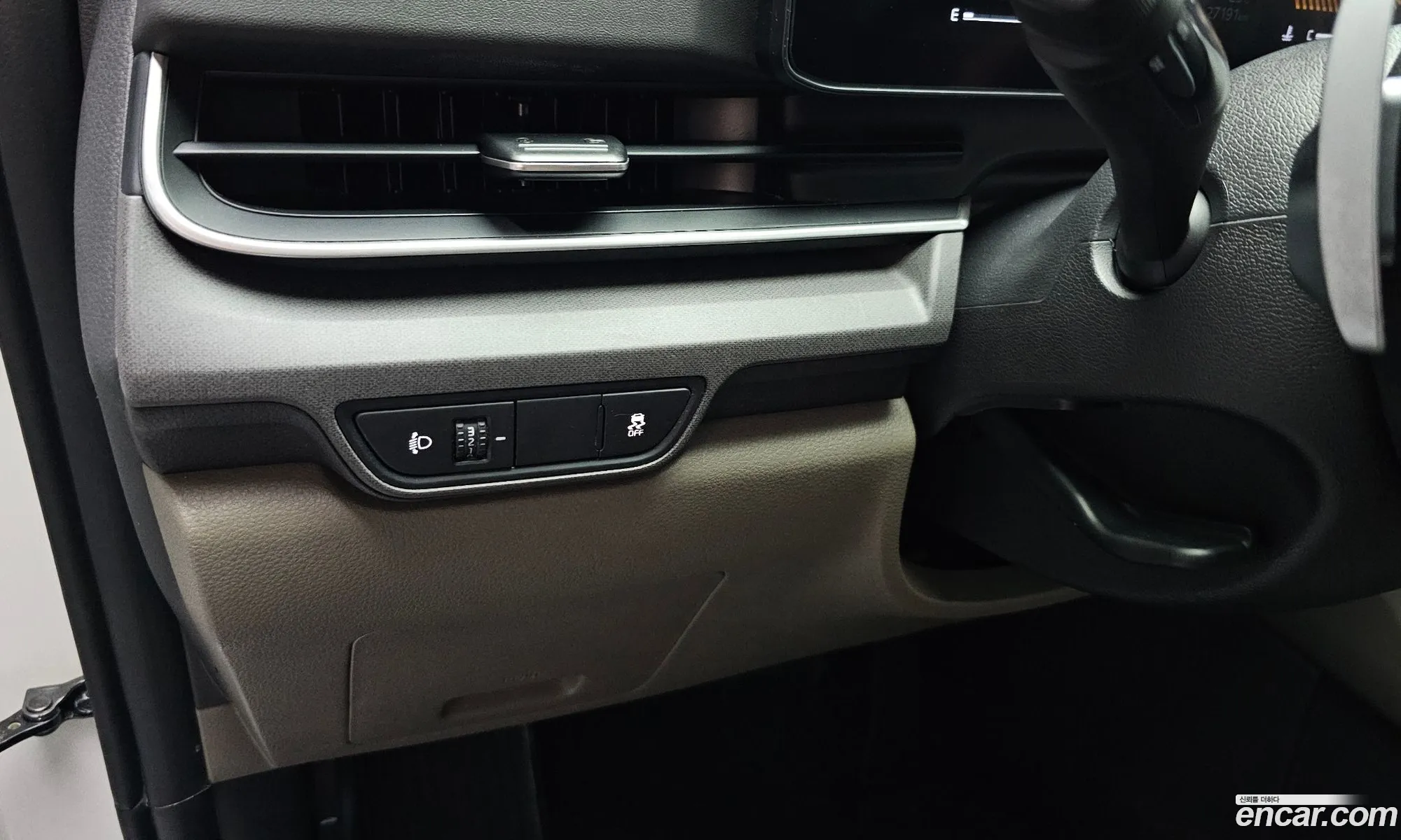 Kia Carnival 2024 — 12