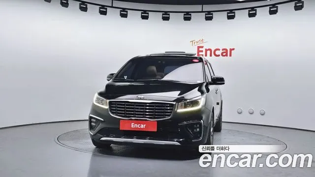 Kia Carnival 2018 — 2