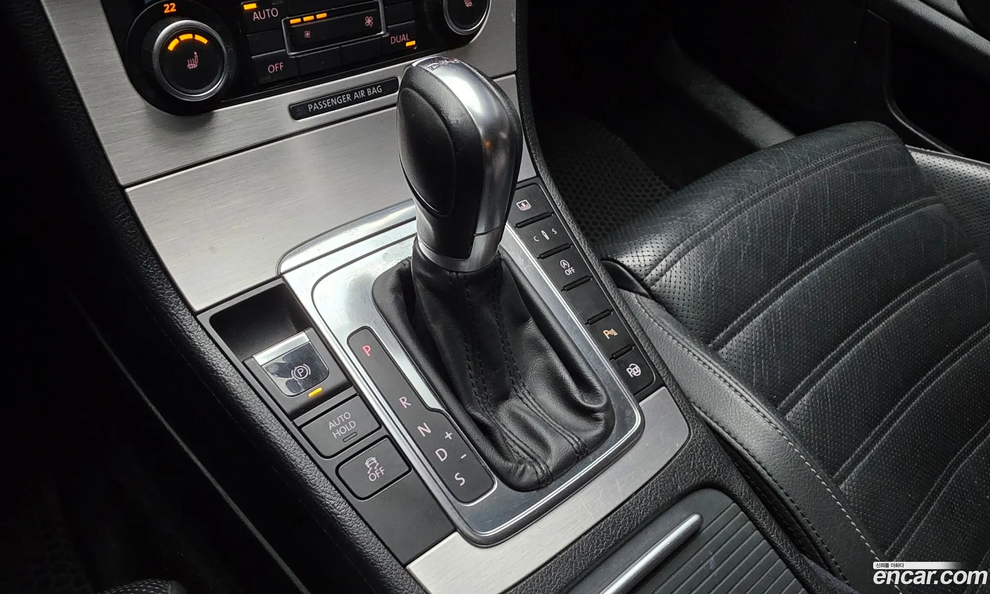 Volkswagen CC 2011 — 16
