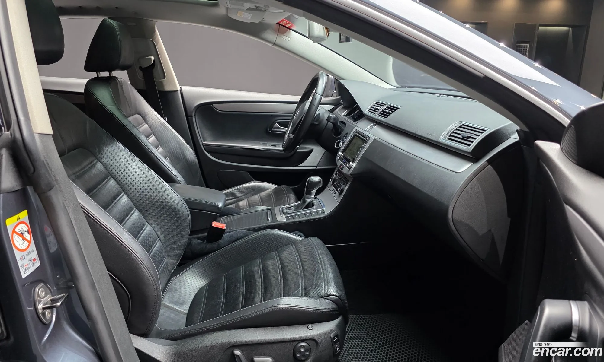 Volkswagen CC 2011 — 7