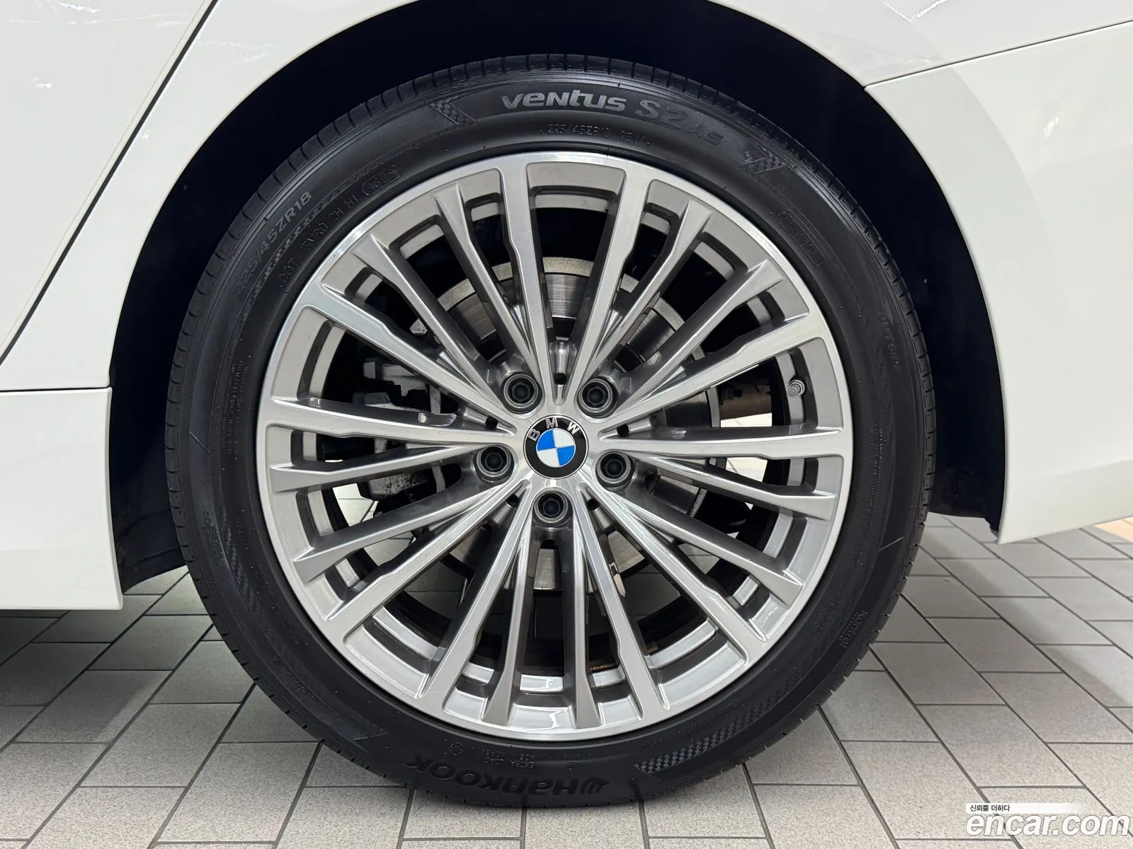 BMW 3 Series 2022 — 8