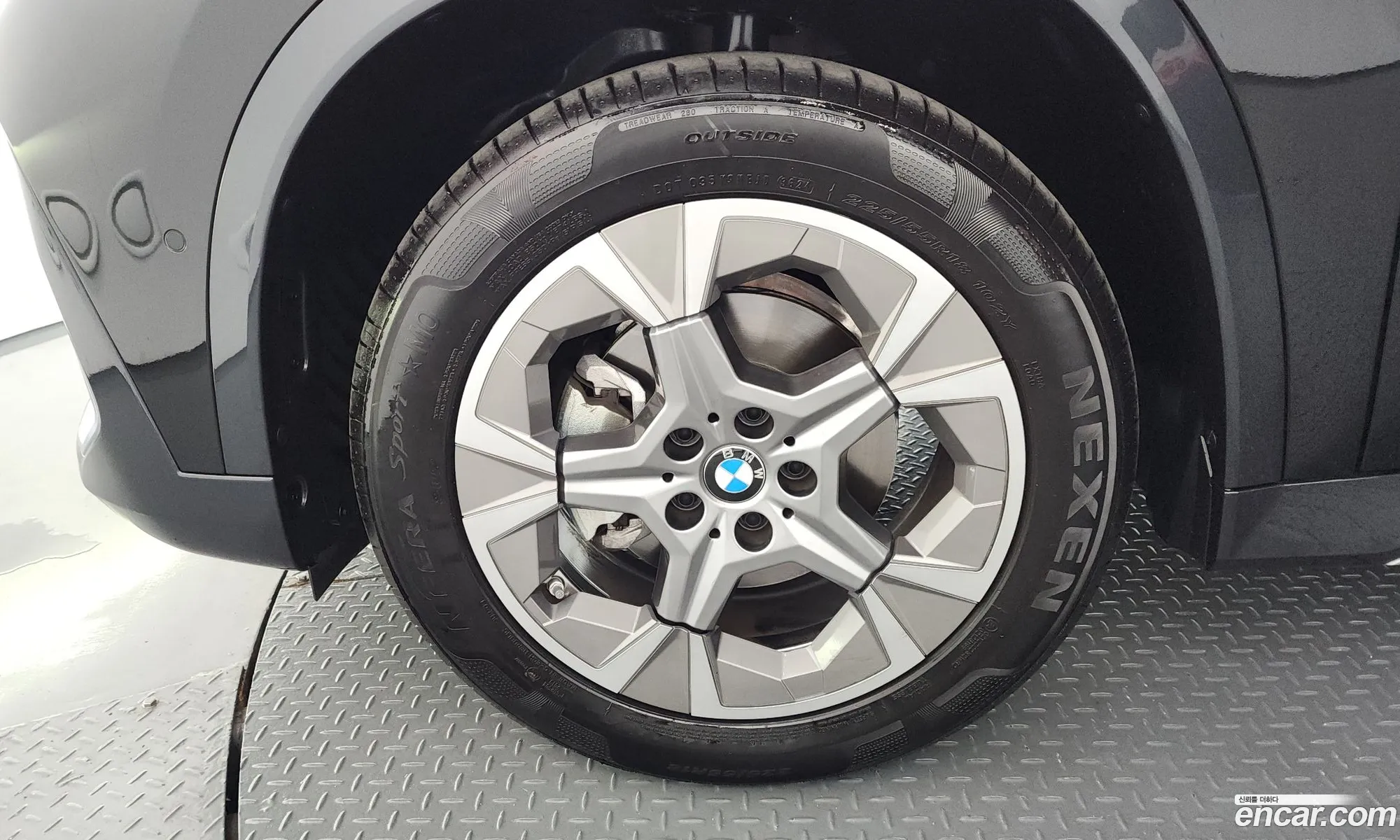 BMW X1 2025 WBA51EE06S5124852 — 19