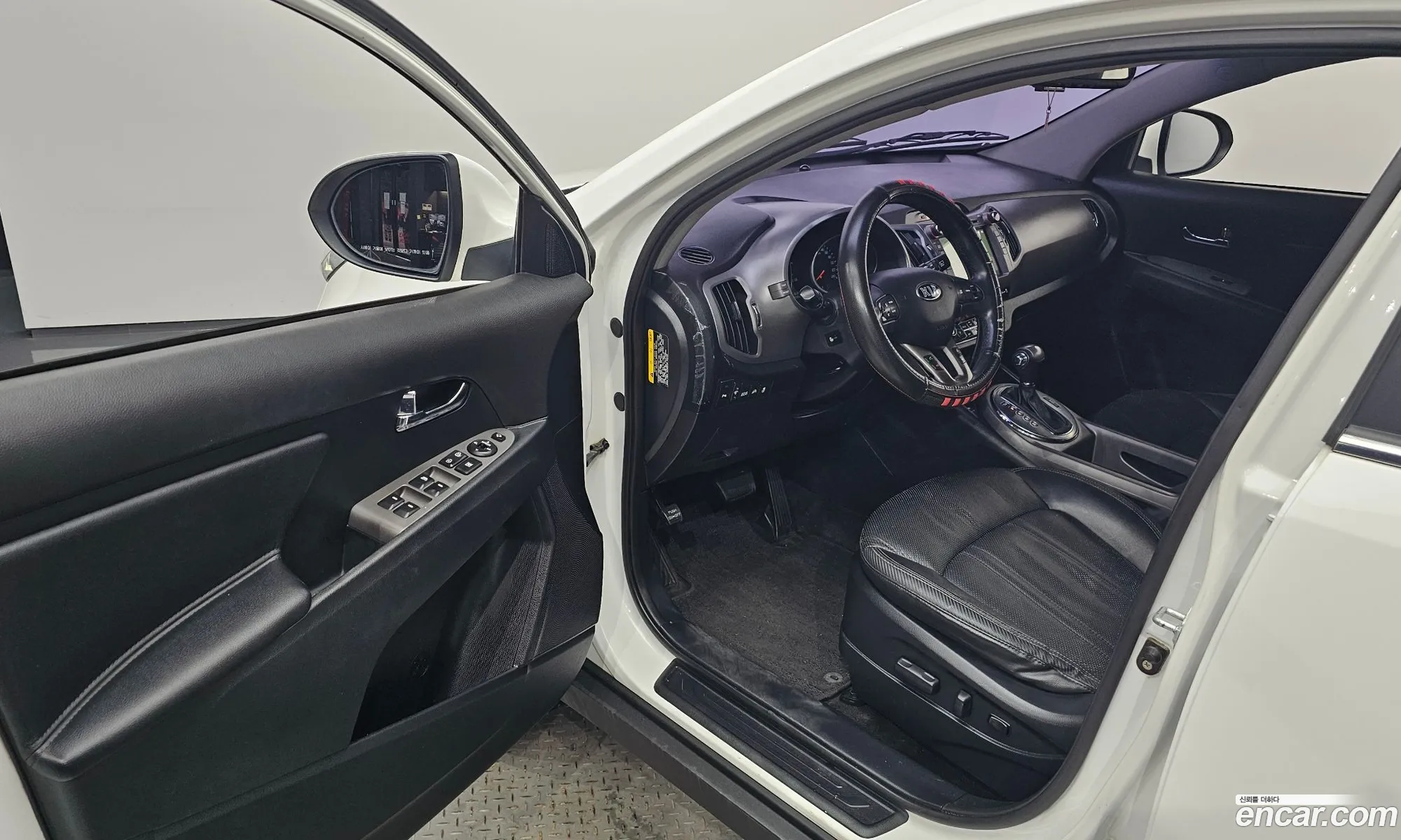 Kia Sportage R 2014 — 17