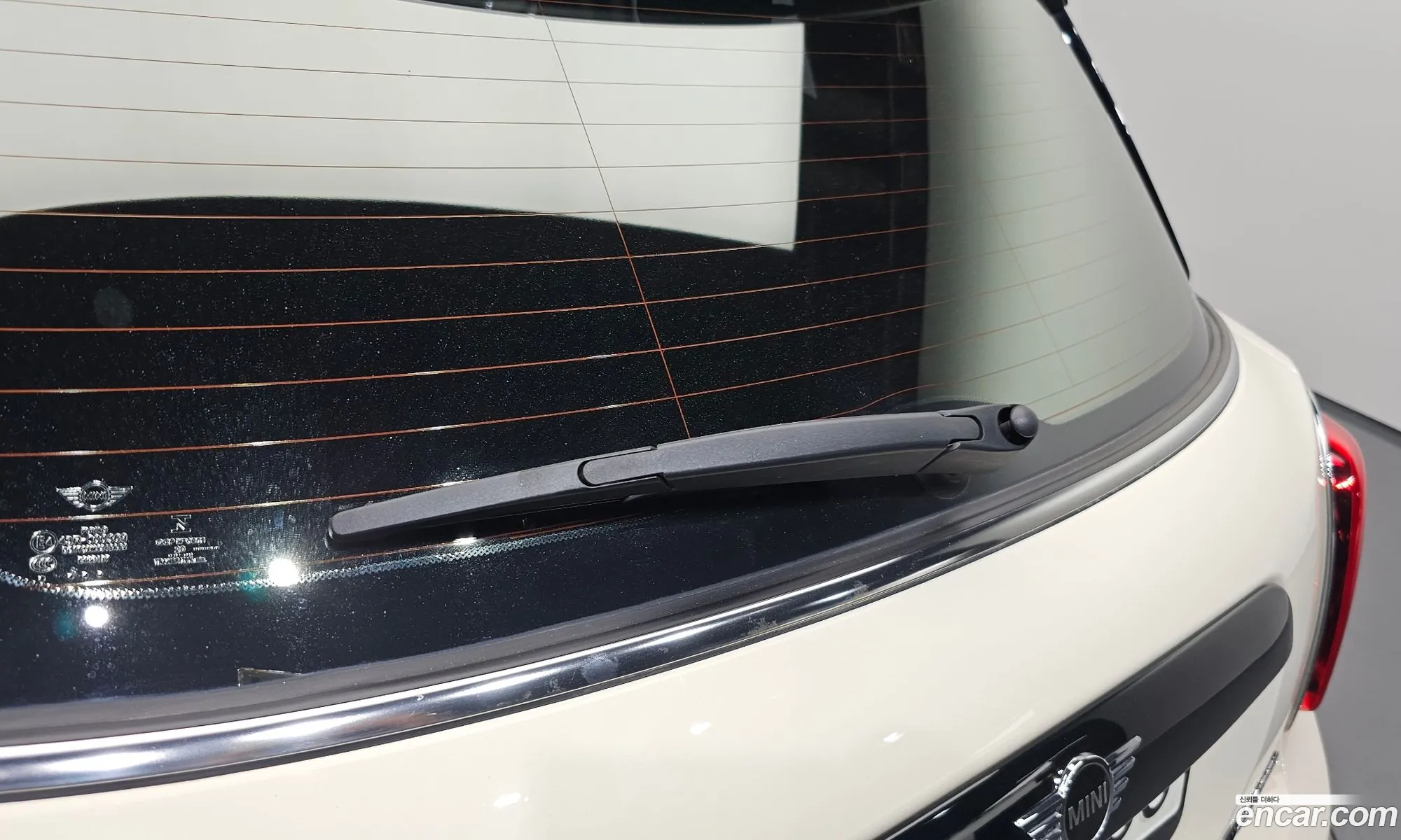 Mini Cooper 2021 WMWXV7105M2N71076 — 3