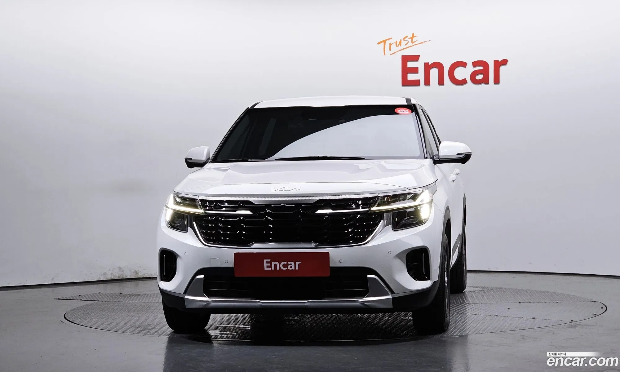 Kia Seltos 2022 — 16