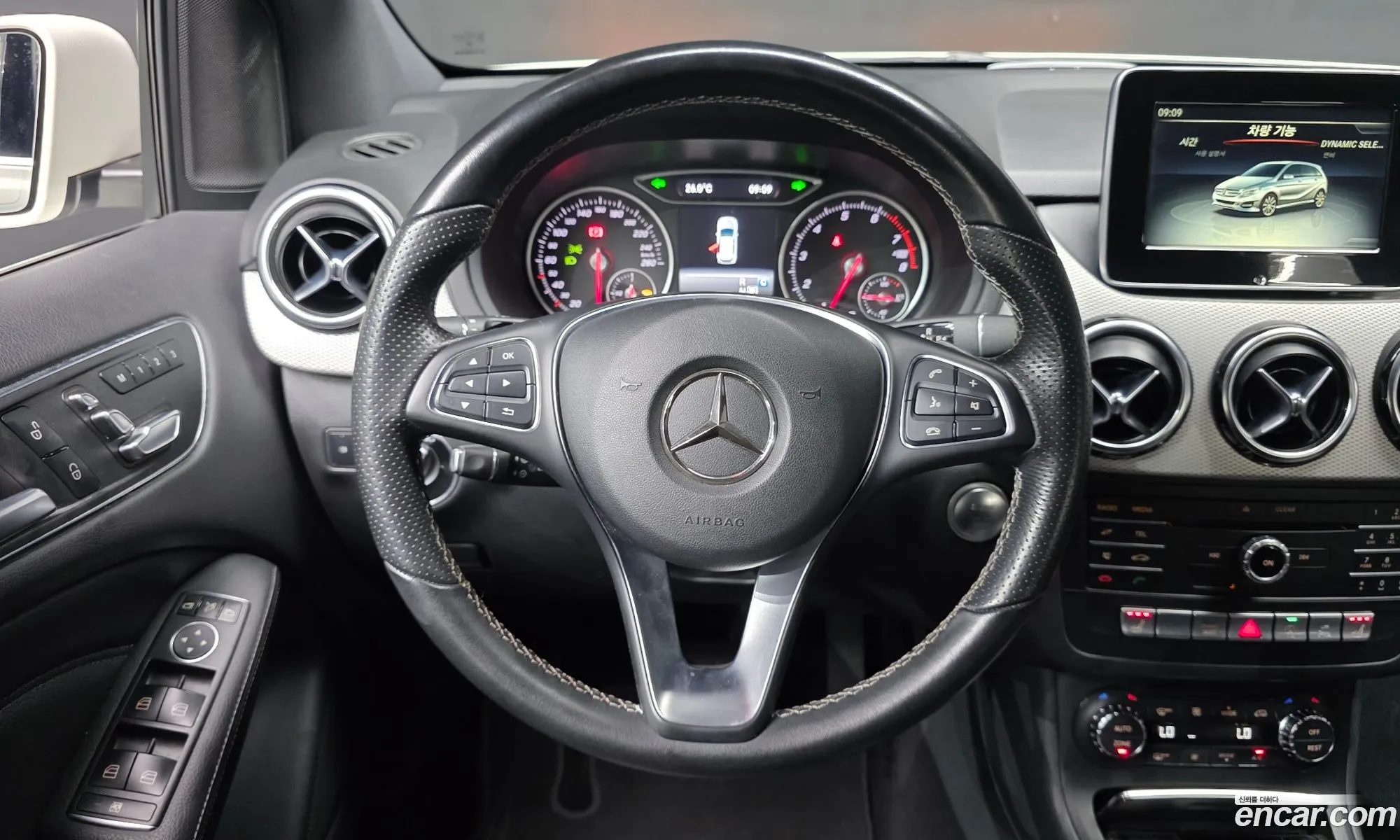 Mercedes-Benz B-Class W246 2018 WDDMH4FB4JN242536 — 9