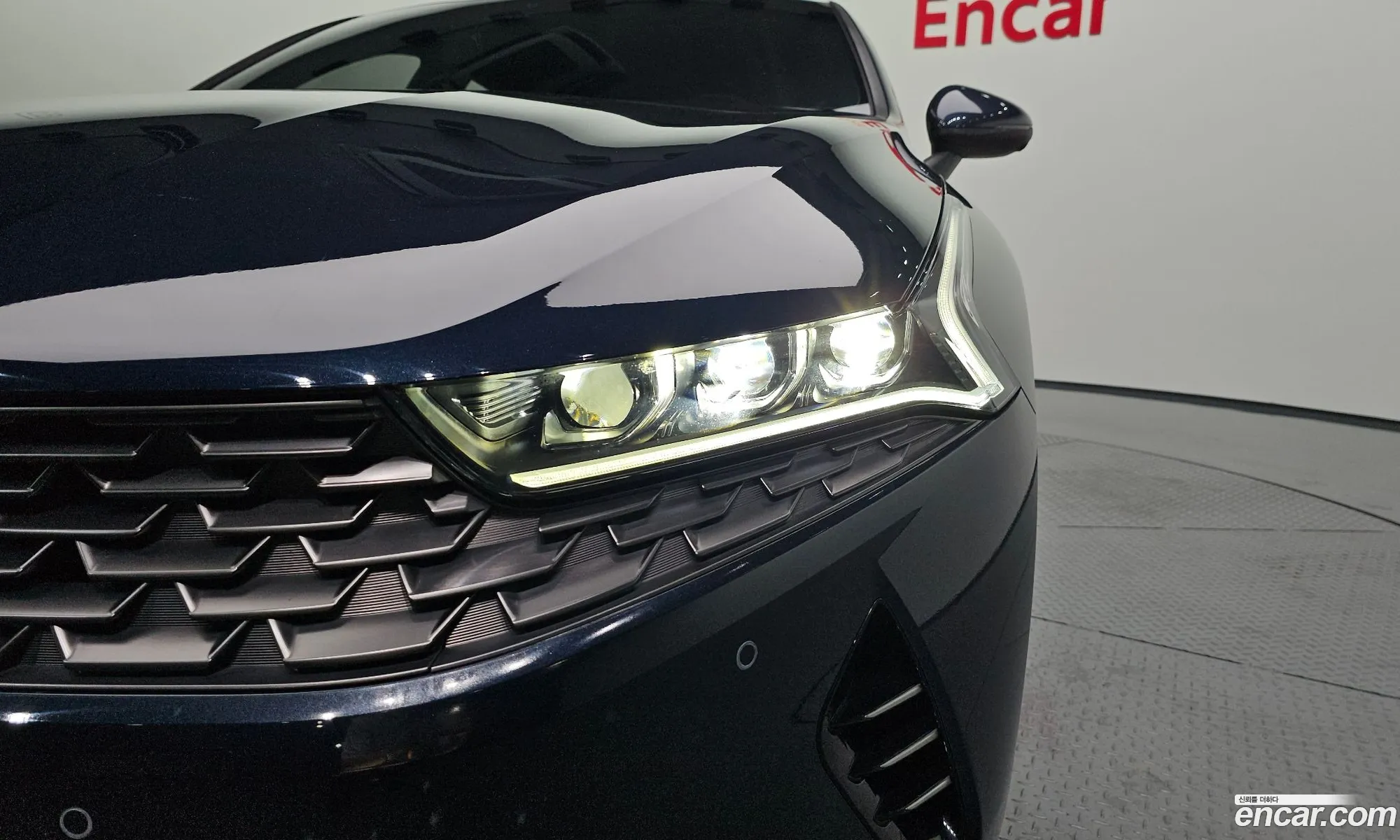 Kia K5 Hybrid 2021 — 28