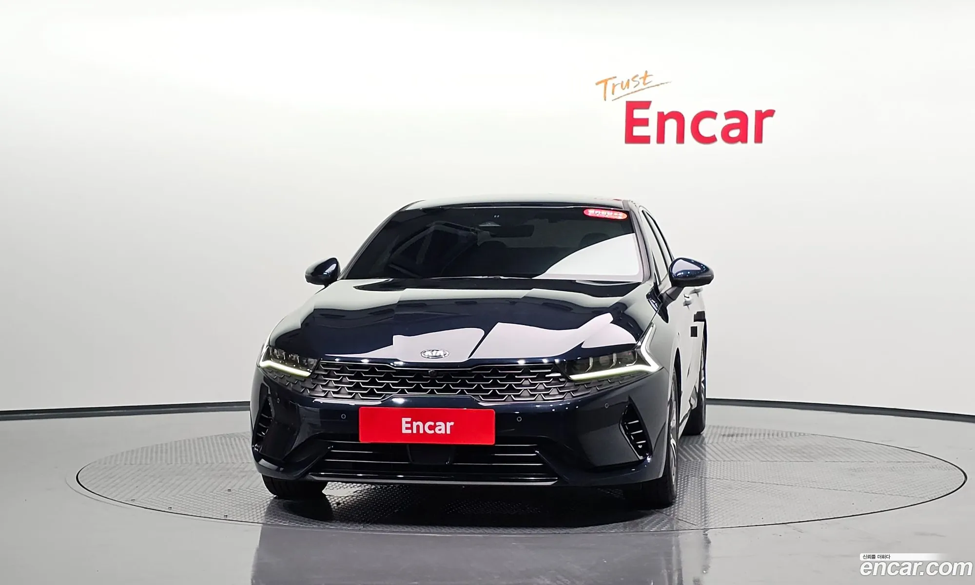 Kia K5 Hybrid 2021 — 2