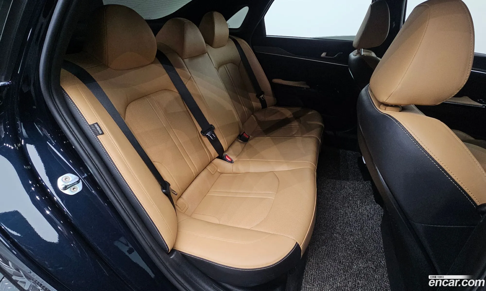 Kia K5 Hybrid 2021 — 27