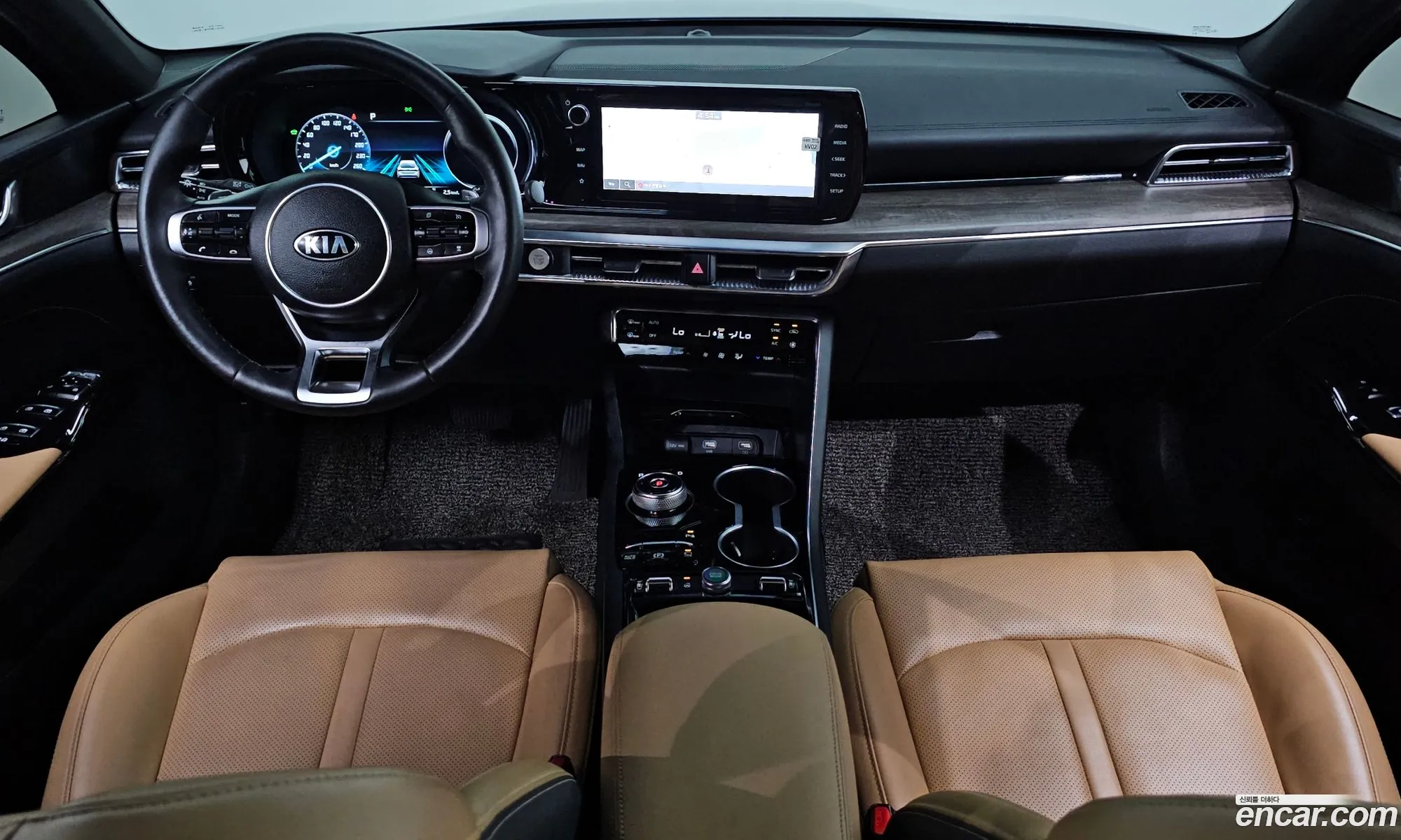 Kia K5 Hybrid 2021 — 21