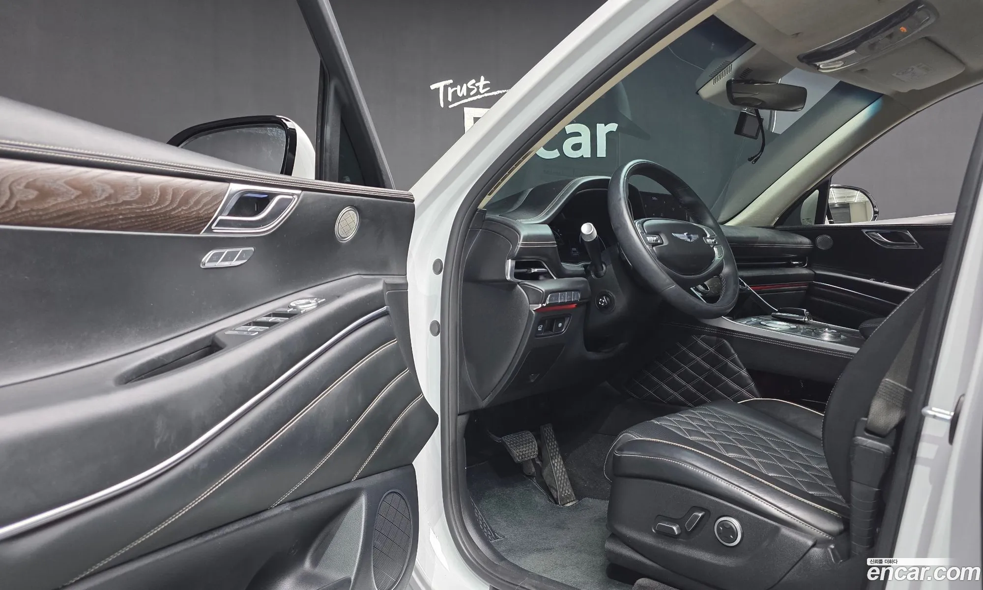 Genesis GV80 2020 — 17
