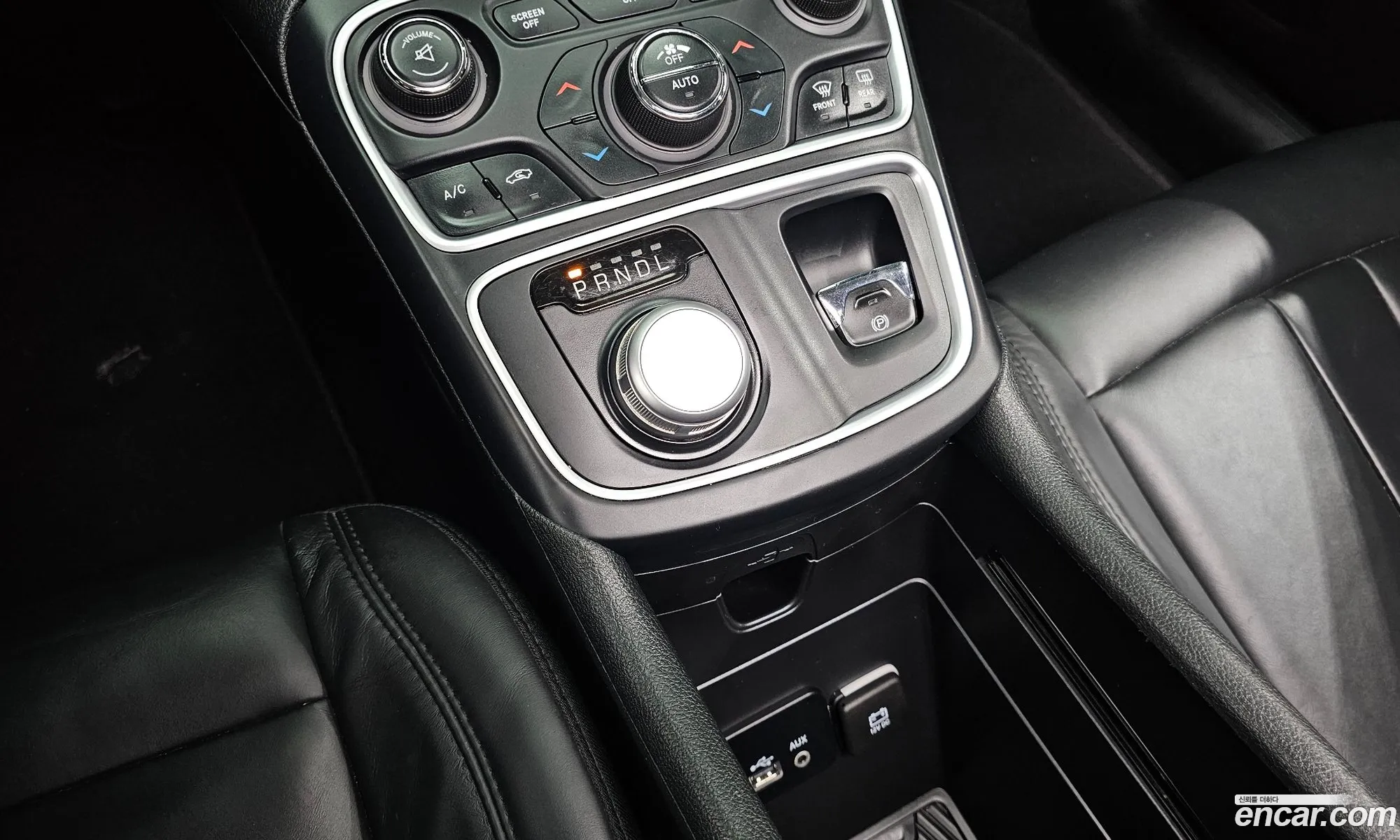 Chrysler 200 2015 1C3CCCCB8FN617634 — 17