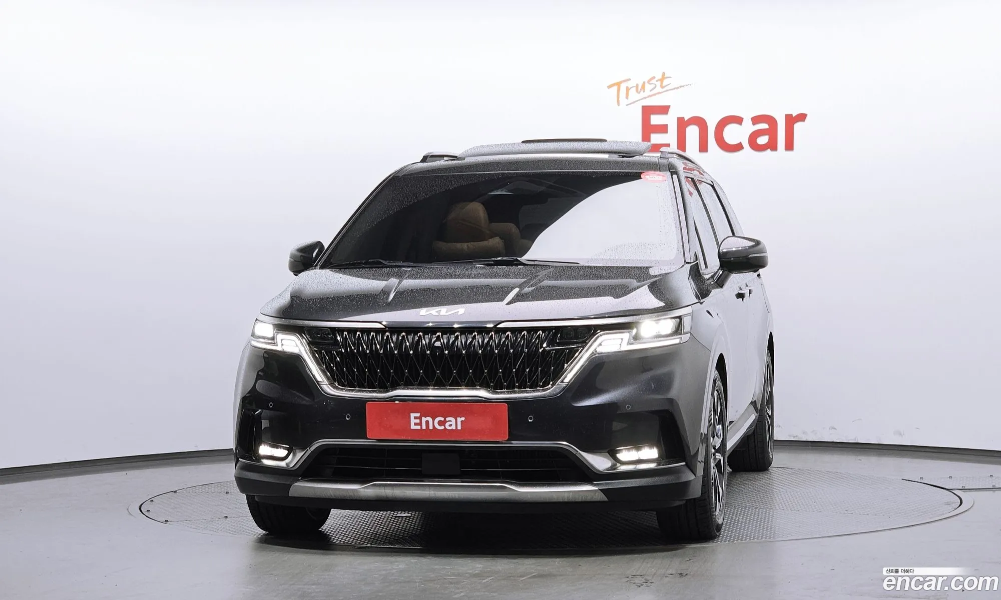 Kia Carnival 2022 — 9