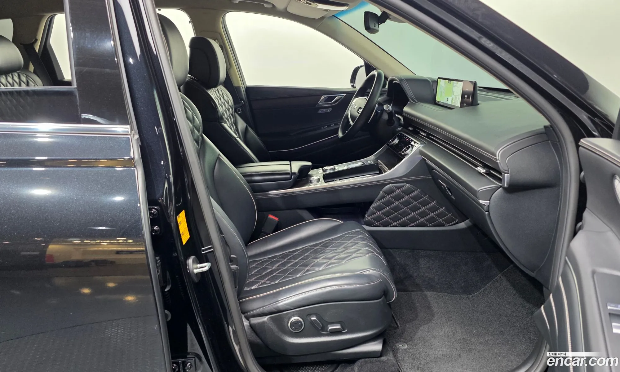 Genesis GV80 2021 — 32