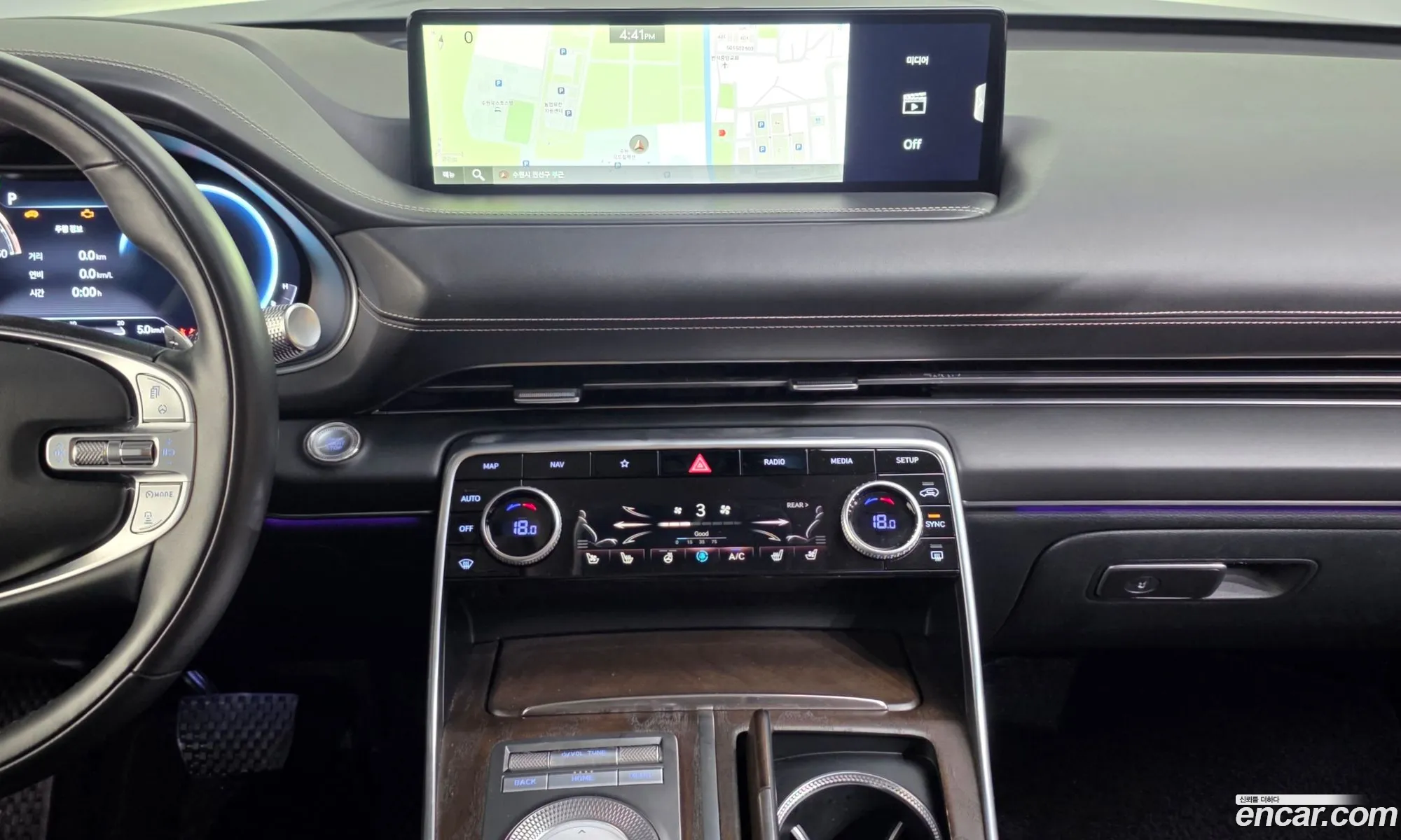 Genesis GV80 2021 — 35