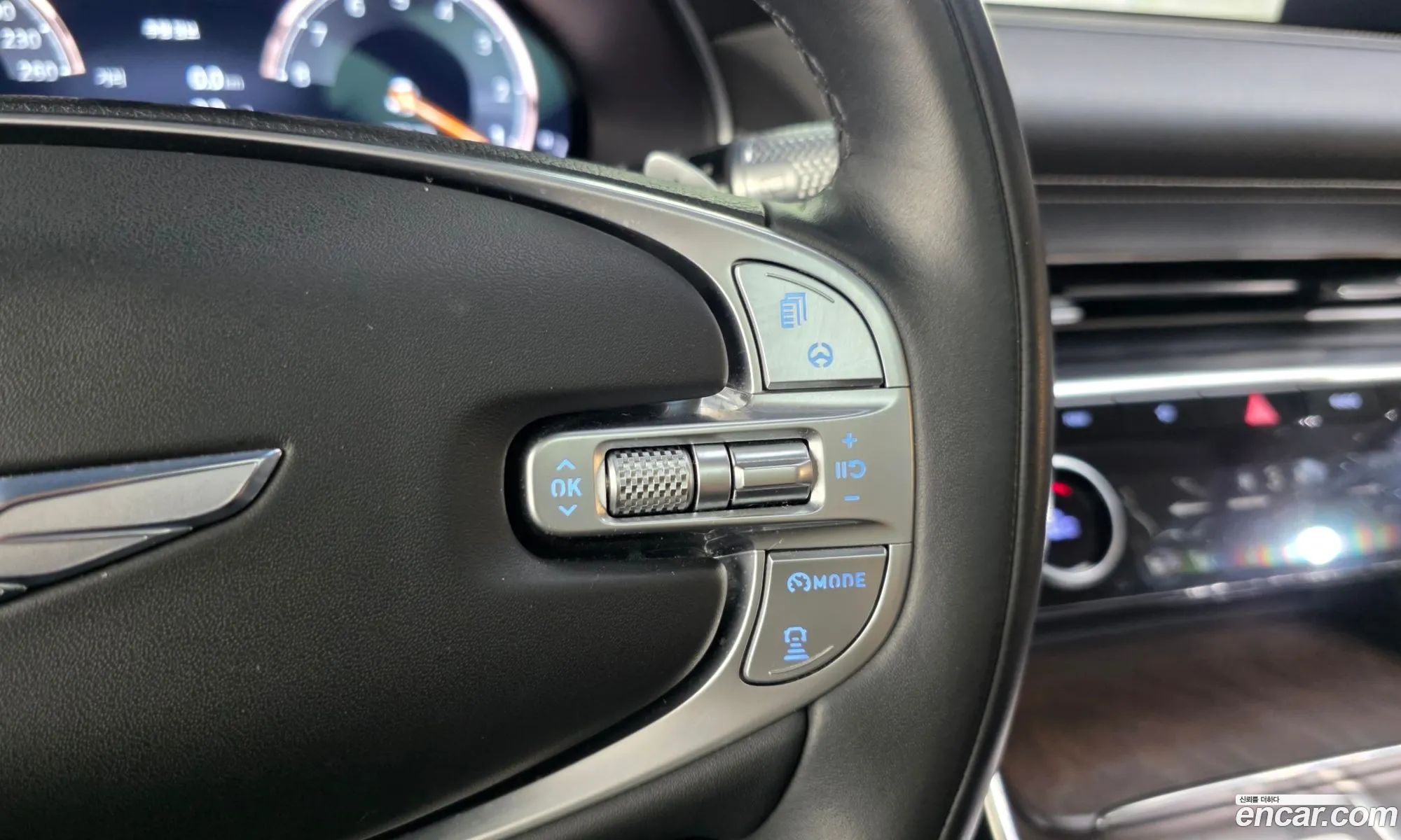 Genesis GV80 2021 — 17