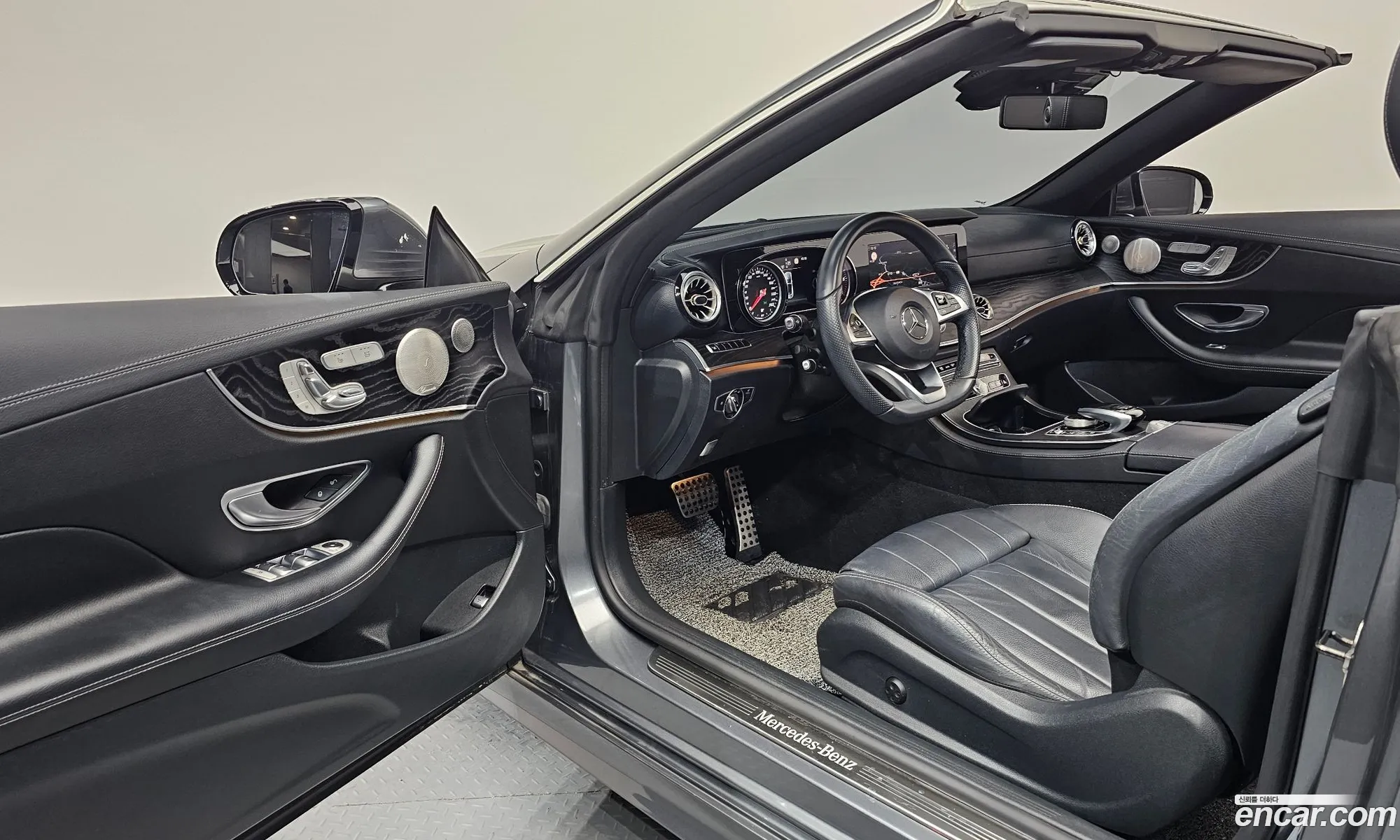 Mercedes-Benz E-Class W213 2018 WDD1K1EB4JF034459 — 14