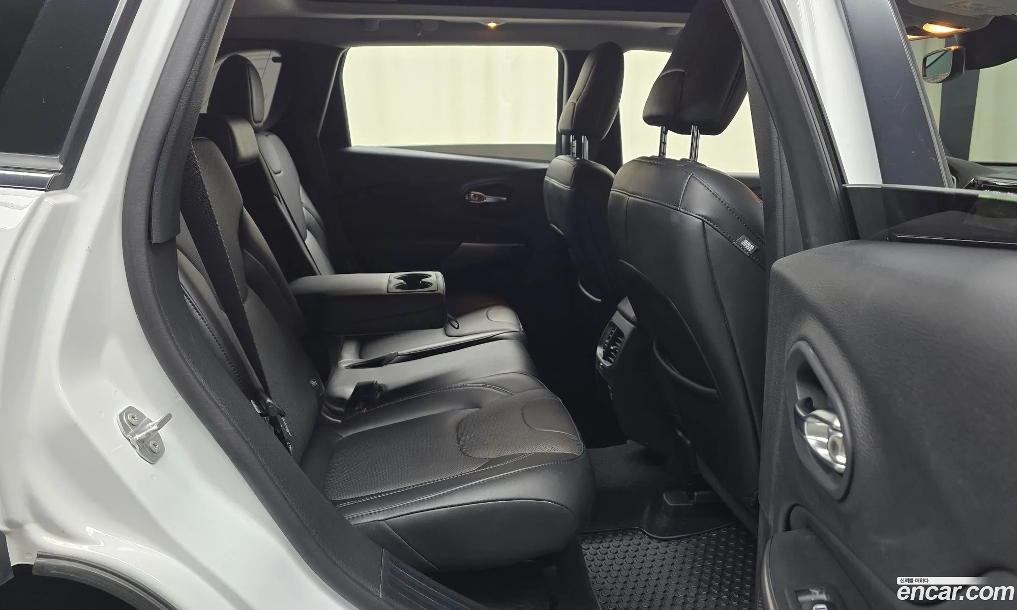 Jeep Cherokee 2021 1C4PJLDB8MD143902 — 21