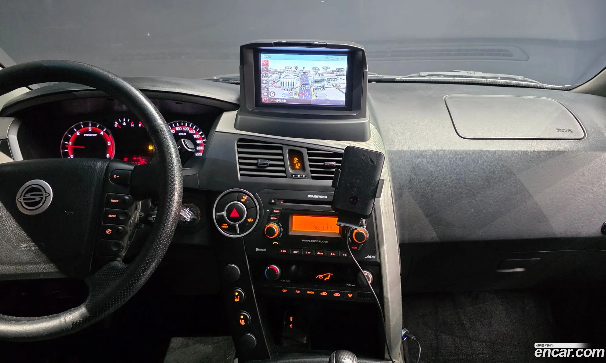 KG Mobility (SsangYong) Korando Sports 2012 — 20