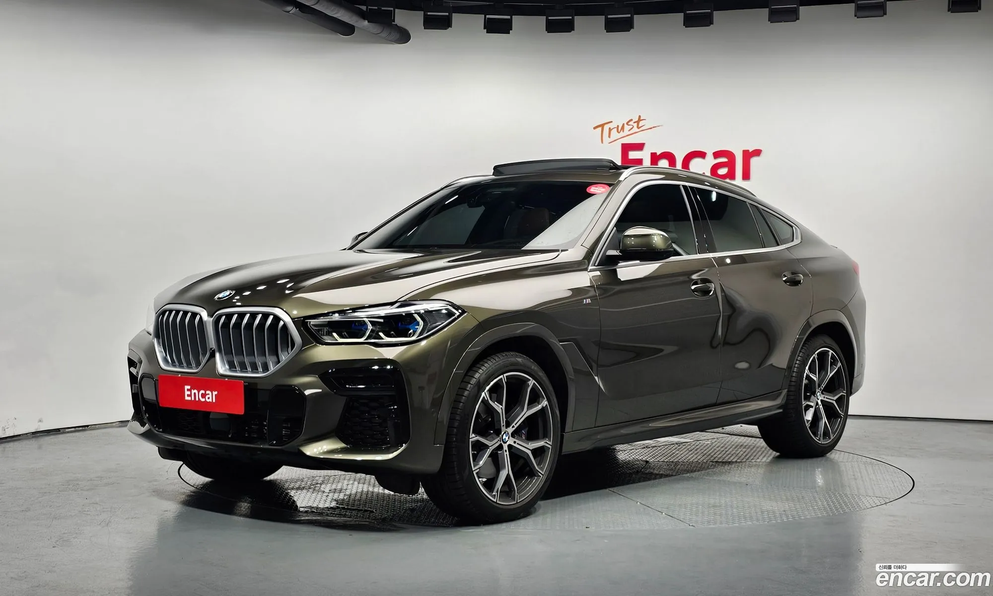 BMW X6 2022 WBACY6105P9N83790 — 12