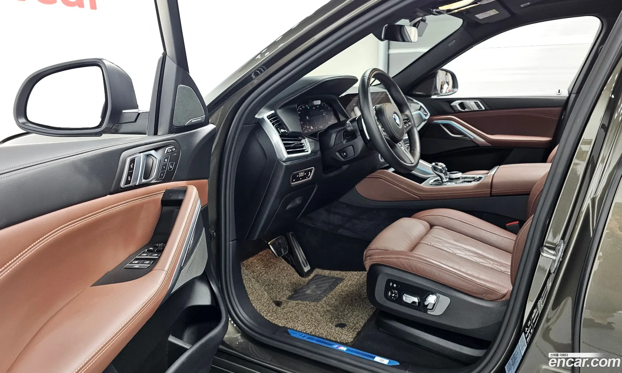 BMW X6 2022 WBACY6105P9N83790 — 14