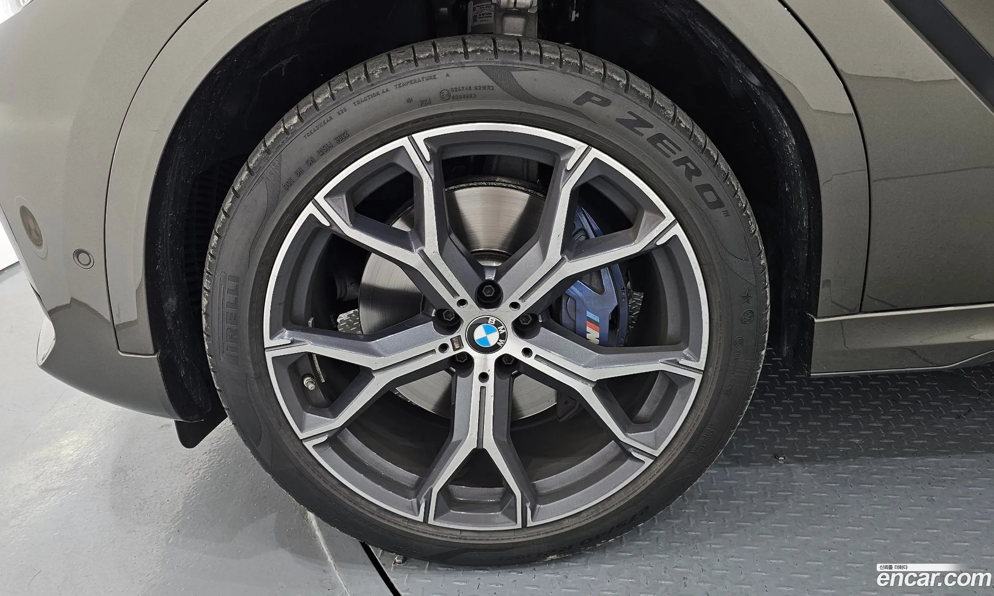 BMW X6 2022 WBACY6105P9N83790 — 6