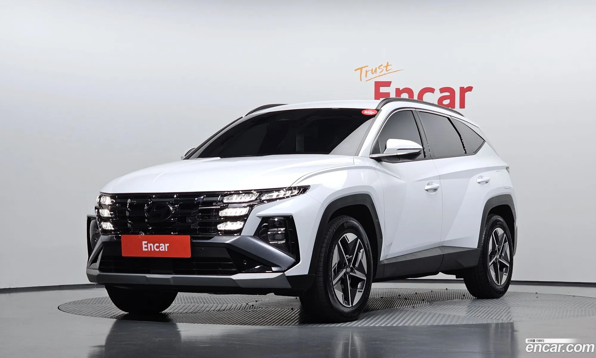 Hyundai Tucson Hybrid 2025 — 14
