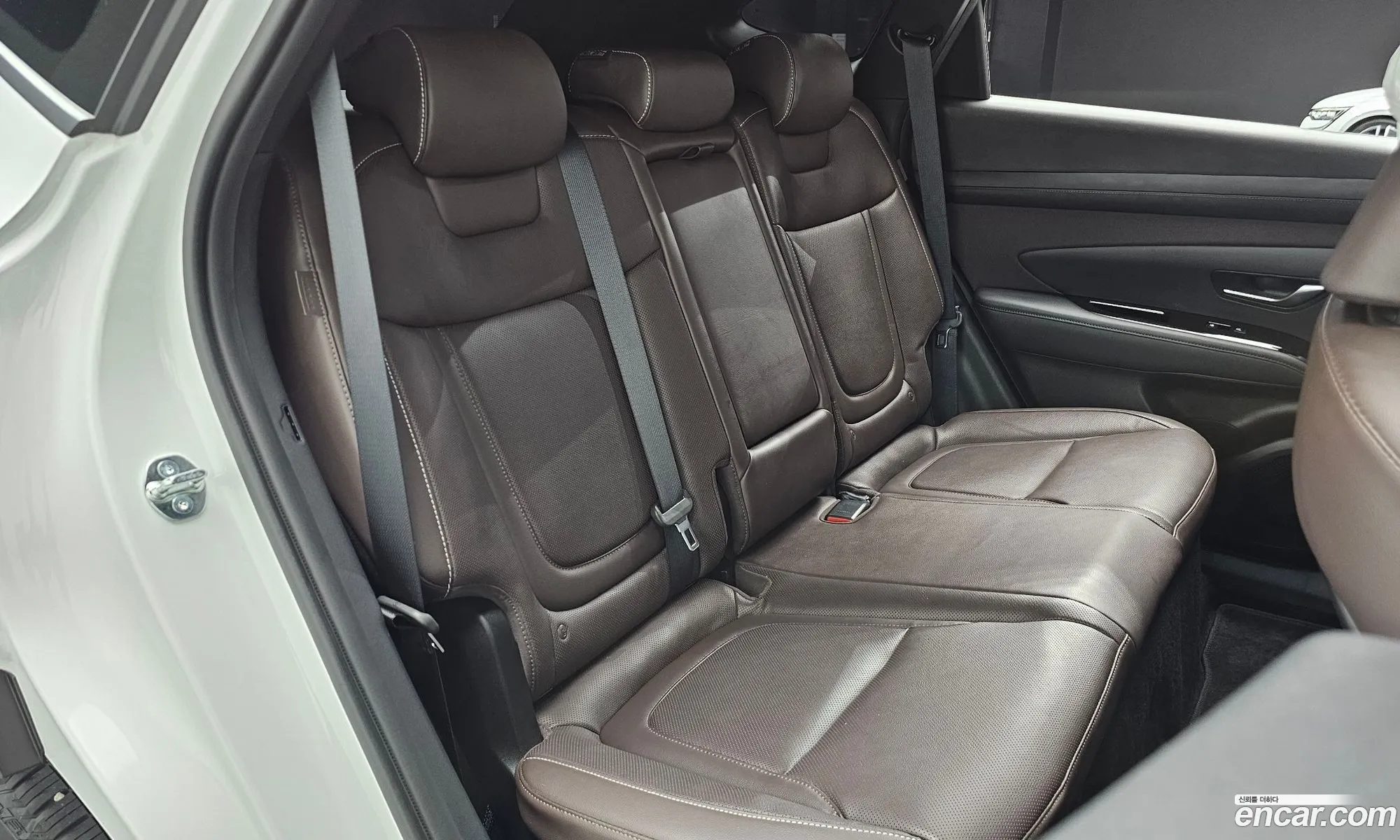 Hyundai Tucson Hybrid 2025 — 26