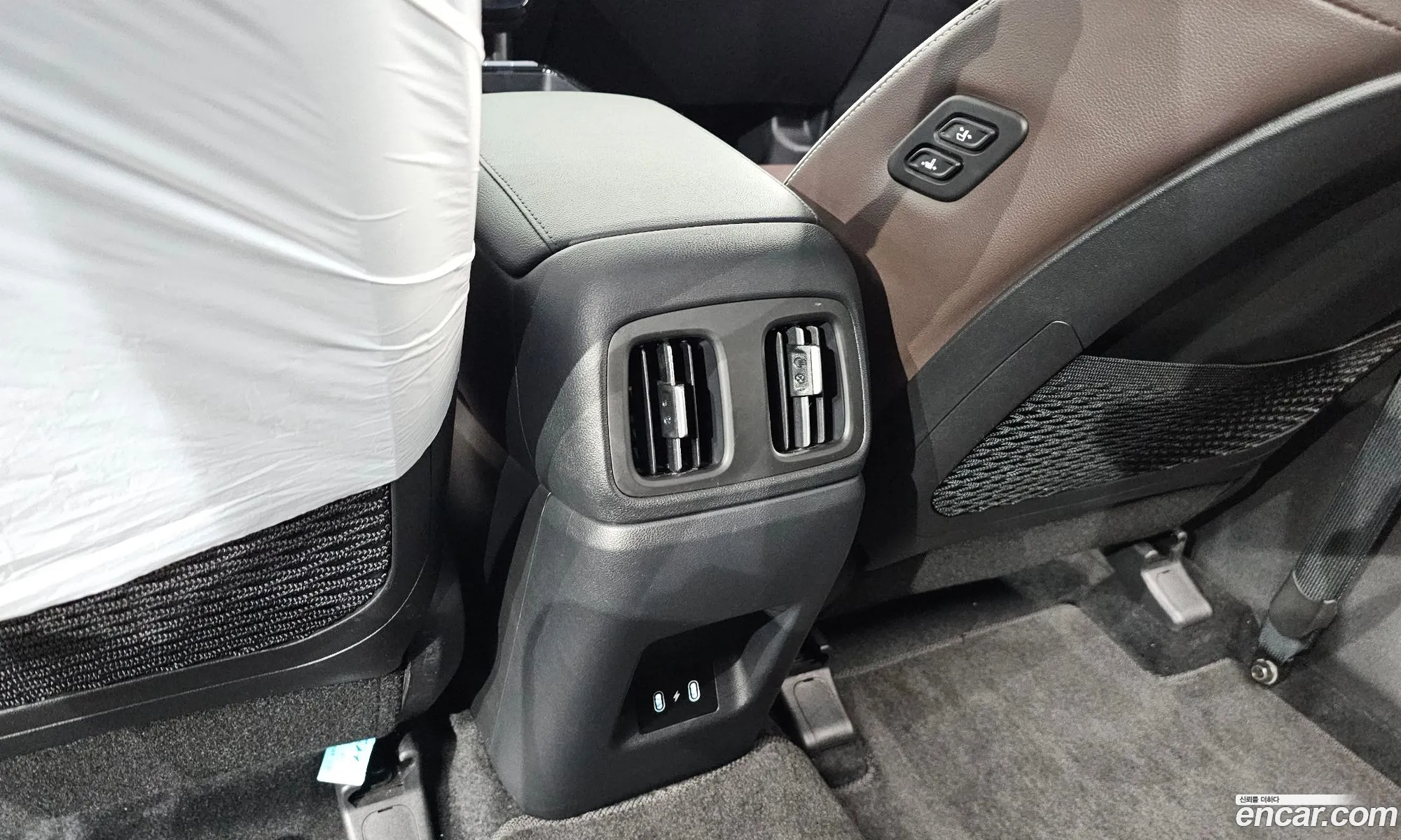 Hyundai Tucson Hybrid 2025 — 34