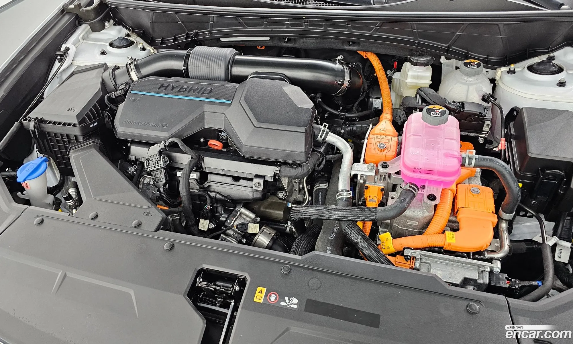 Hyundai Tucson Hybrid 2025 — 6
