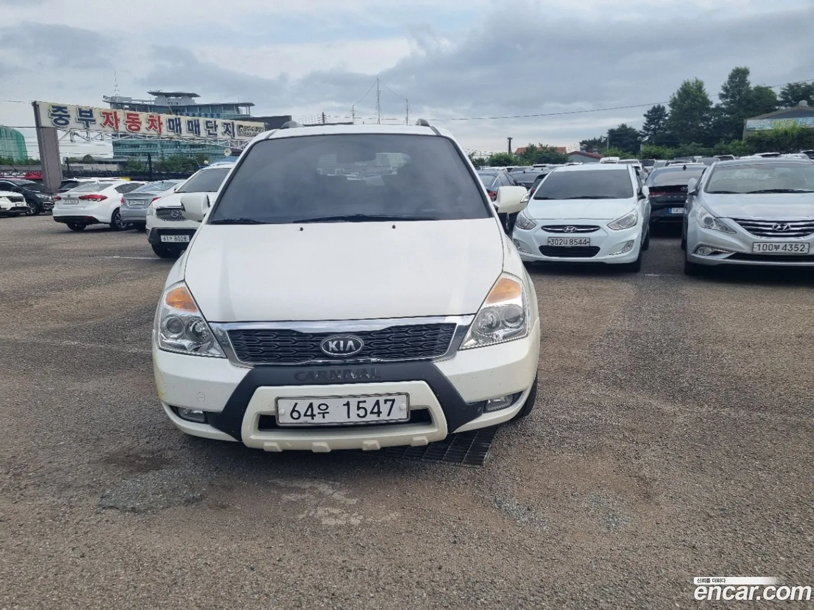 Kia Carnival R 2010 — 10