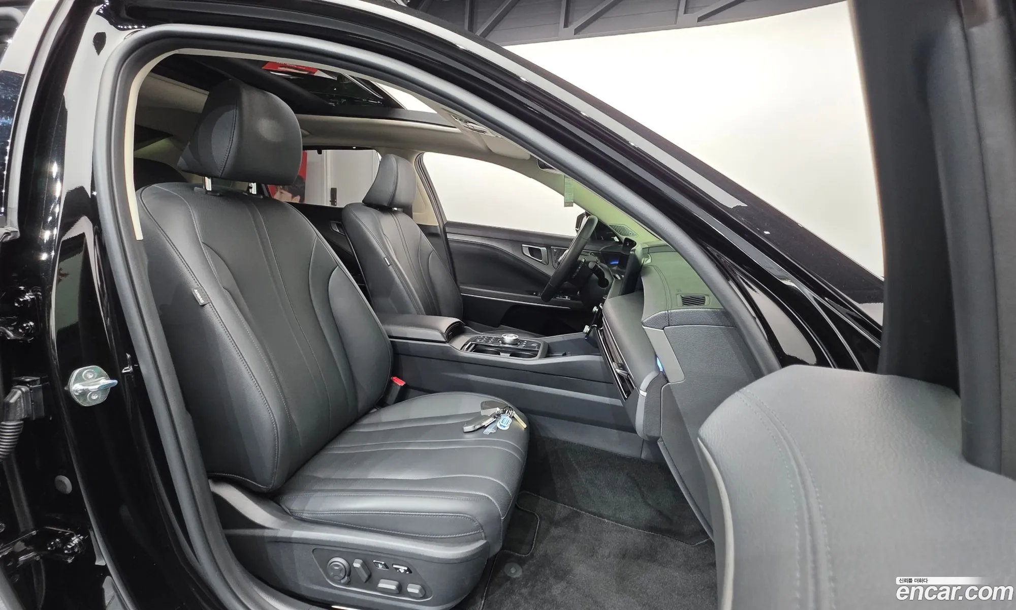 Kia K8 2024 — 6
