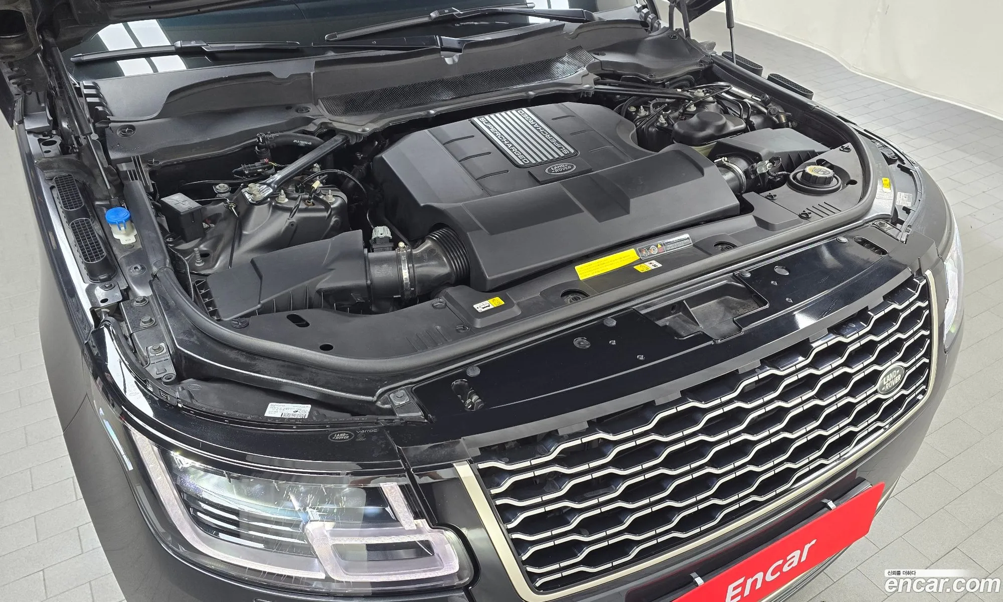 Land Rover Range Rover 2021 SALGA2BE0MA422794 — 8