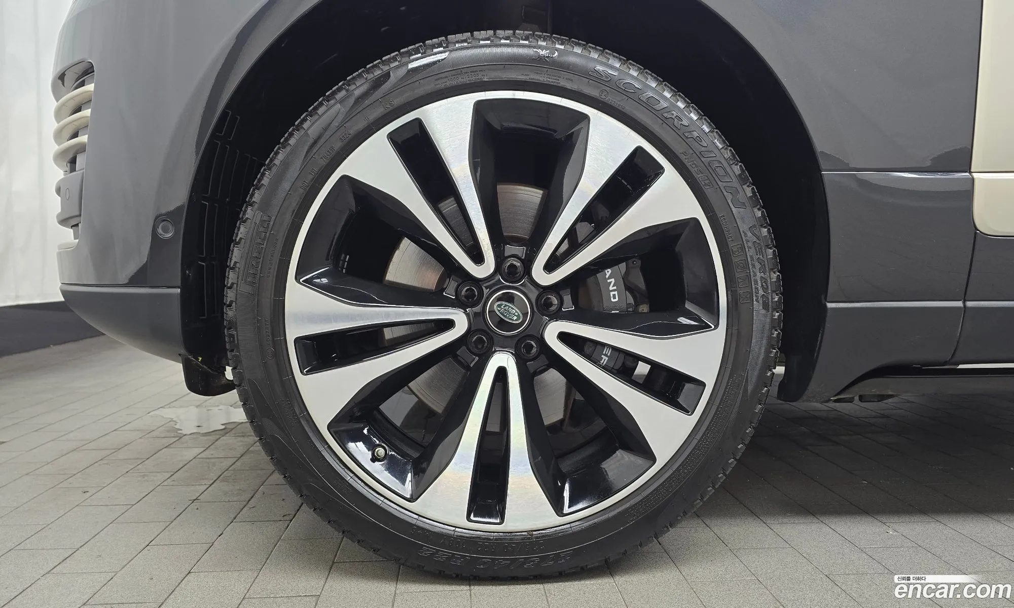 Land Rover Range Rover 2021 SALGA2BE0MA422794 — 3